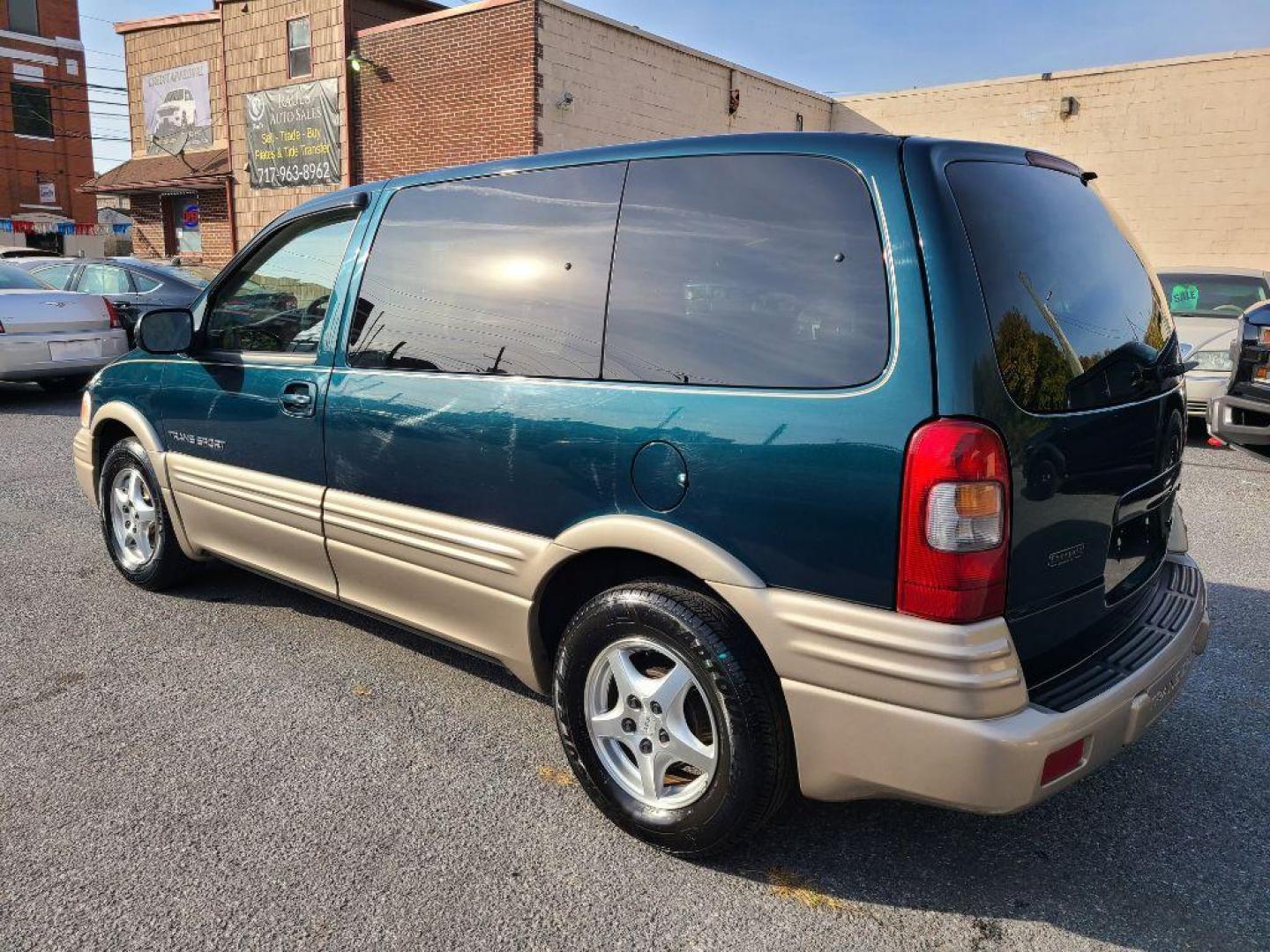 1997 TEAL PONTIAC TRANS SPORT SE (1GMDU06E3VD) with an 3.4L engine, Automatic transmission, located at 117 North Cameron Street, Harrisburg, PA, 17101, (717) 963-8962, 40.266762, -76.875259 - WE FINANCE!!! Good Credit/ Bad Credit/ No Credit - ALL Trade-Ins Welcomed!!! ***Guaranteed Credit Approval*** APPLY ONLINE or CALL us TODAY ;) Internet Prices and Marketplace Prices are SPECIAL discounted ***CASH DEALS*** Retail Prices are higher. Please call us to discuss your cash and finan - Photo#2