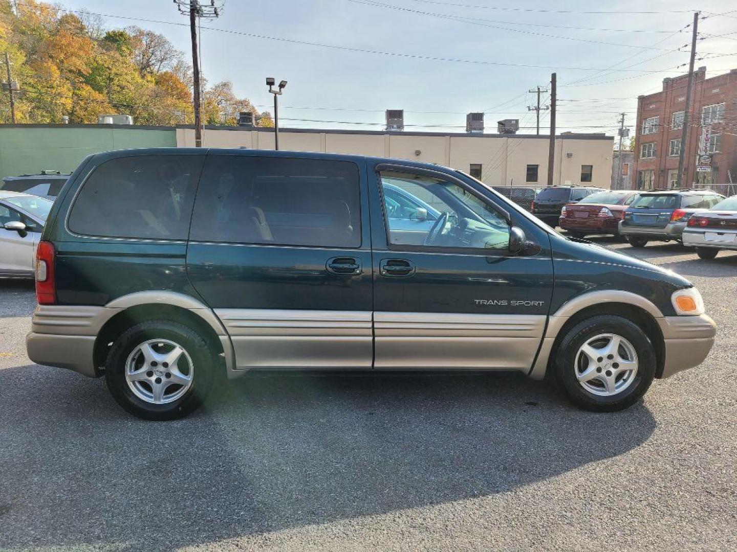 1997 TEAL PONTIAC TRANS SPORT SE (1GMDU06E3VD) with an 3.4L engine, Automatic transmission, located at 117 North Cameron Street, Harrisburg, PA, 17101, (717) 963-8962, 40.266762, -76.875259 - WE FINANCE!!! Good Credit/ Bad Credit/ No Credit - ALL Trade-Ins Welcomed!!! ***Guaranteed Credit Approval*** APPLY ONLINE or CALL us TODAY ;) Internet Prices and Marketplace Prices are SPECIAL discounted ***CASH DEALS*** Retail Prices are higher. Please call us to discuss your cash and finan - Photo#5