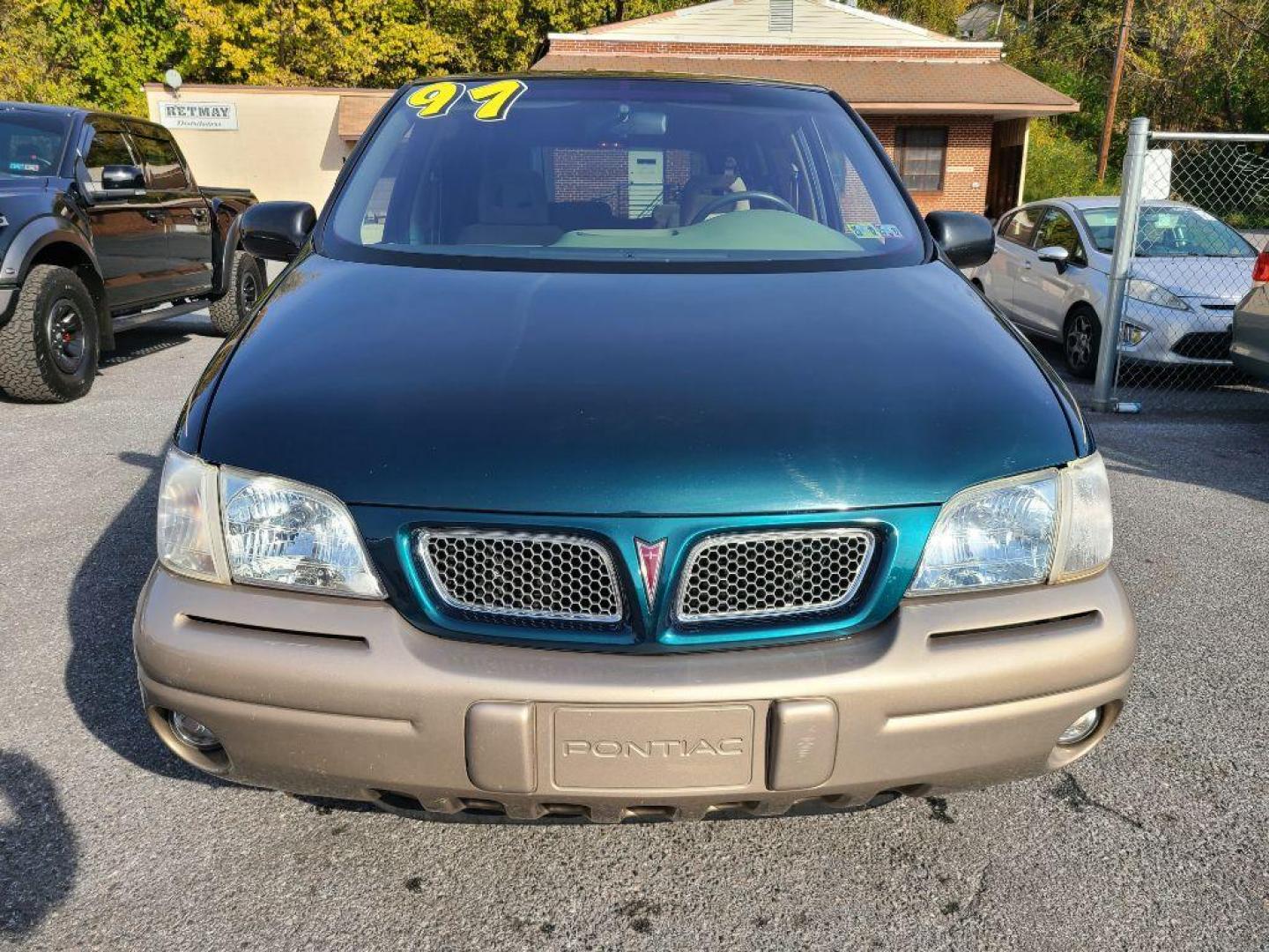 1997 TEAL PONTIAC TRANS SPORT SE (1GMDU06E3VD) with an 3.4L engine, Automatic transmission, located at 117 North Cameron Street, Harrisburg, PA, 17101, (717) 963-8962, 40.266762, -76.875259 - WE FINANCE!!! Good Credit/ Bad Credit/ No Credit - ALL Trade-Ins Welcomed!!! ***Guaranteed Credit Approval*** APPLY ONLINE or CALL us TODAY ;) Internet Prices and Marketplace Prices are SPECIAL discounted ***CASH DEALS*** Retail Prices are higher. Please call us to discuss your cash and finan - Photo#7