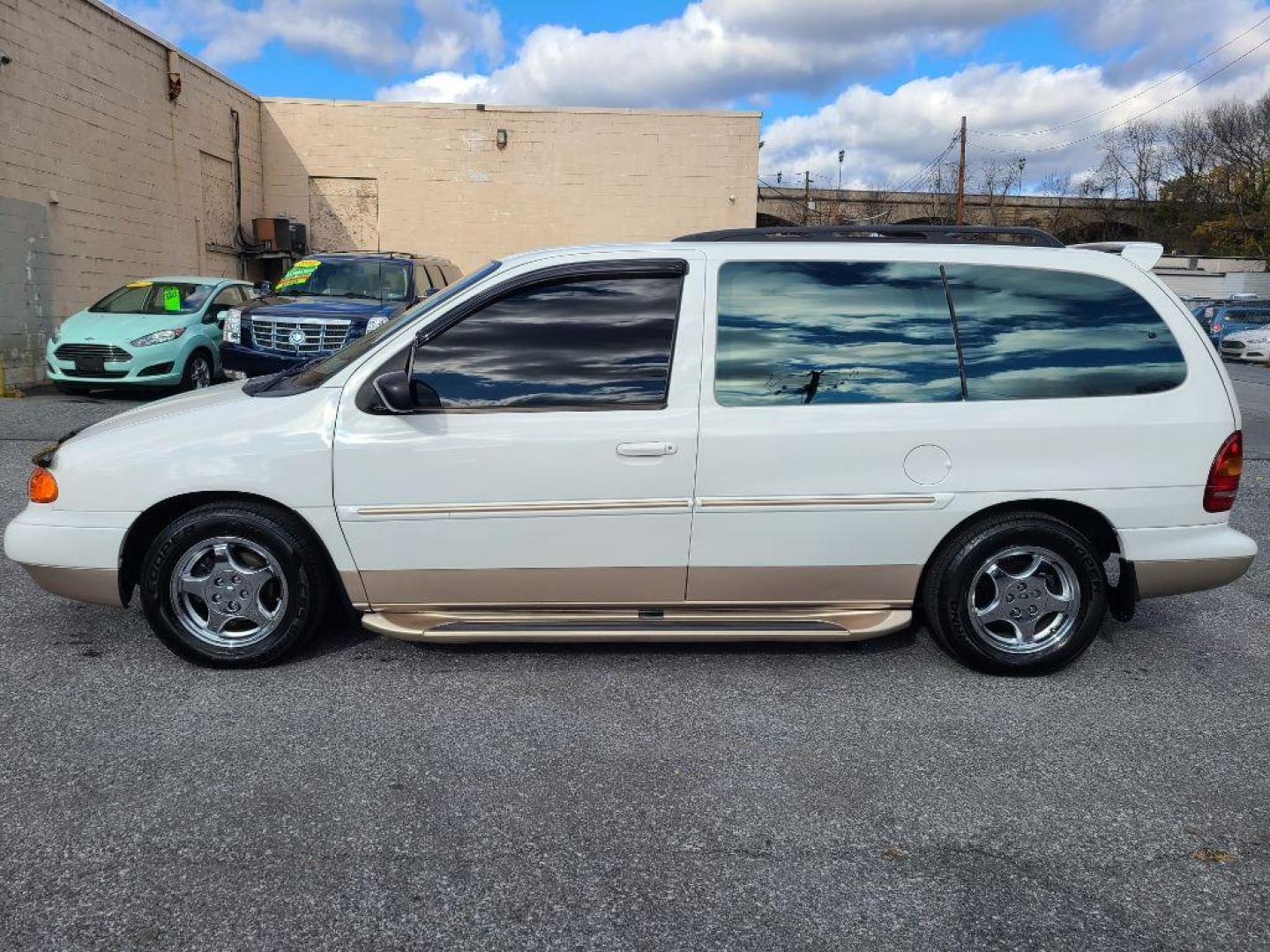 1998 WHITE FORD WINDSTAR WAGON (2FMDA5143WB) with an 3.8L engine, Automatic transmission, located at 117 North Cameron Street, Harrisburg, PA, 17101, (717) 963-8962, 40.266762, -76.875259 - WE FINANCE!!! Good Credit/ Bad Credit/ No Credit - ALL Trade-Ins Welcomed!!! ***Guaranteed Credit Approval*** APPLY ONLINE or CALL us TODAY ;) Internet Prices and Marketplace Prices are SPECIAL discounted ***CASH DEALS*** Retail Prices are higher. Please call us to discuss your cash and finan - Photo#1