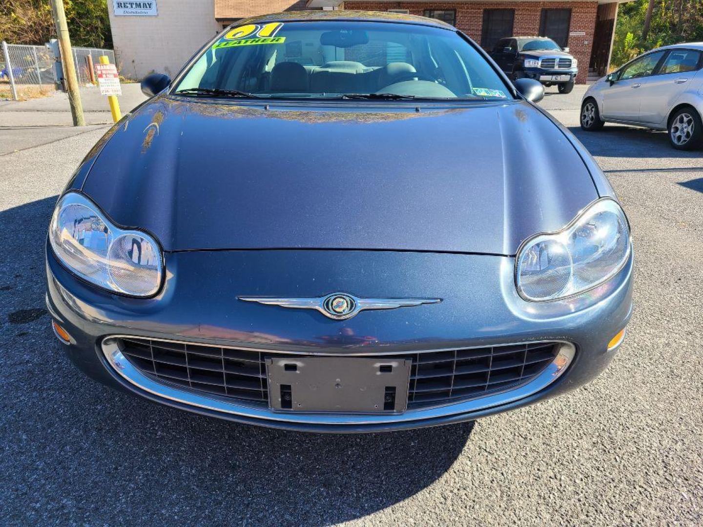 2001 BLUE CHRYSLER CONCORDE LXI (2C3AD36J71H) with an 3.2L engine, Automatic transmission, located at 117 North Cameron Street, Harrisburg, PA, 17101, (717) 963-8962, 40.266762, -76.875259 - WE FINANCE!!! Good Credit/ Bad Credit/ No Credit - ALL Trade-Ins Welcomed!!! ***Guaranteed Credit Approval*** APPLY ONLINE or CALL us TODAY ;) Internet Prices and Marketplace Prices are SPECIAL discounted ***CASH DEALS*** Retail Prices are higher. Please call us to discuss your cash and finan - Photo#7