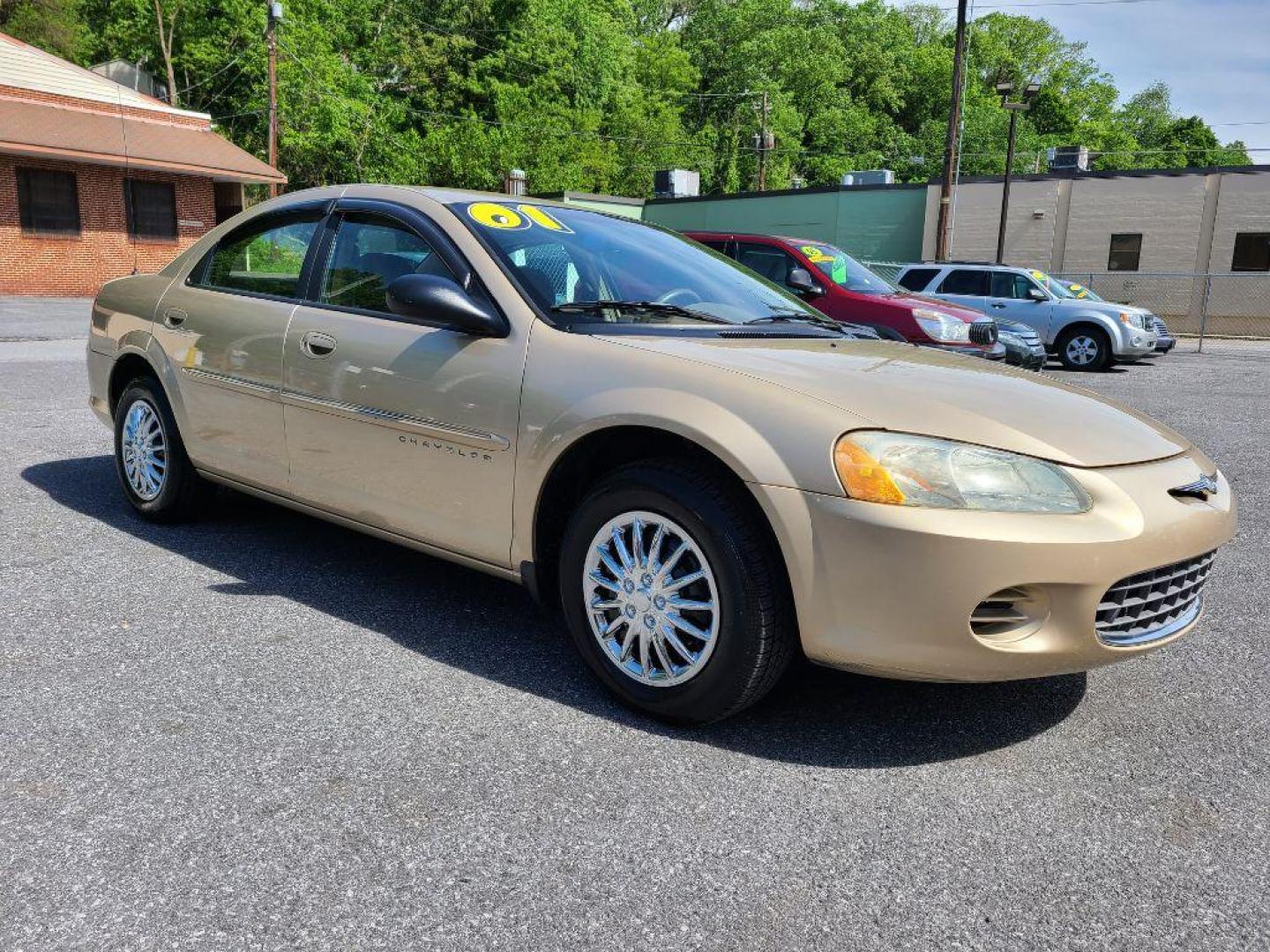 2001 TAN CHRYSLER SEBRING LX (1C3EL46X01N) with an 2.4L engine, Automatic transmission, located at 117 North Cameron Street, Harrisburg, PA, 17101, (717) 963-8962, 40.266762, -76.875259 - WE FINANCE!!! Good Credit/ Bad Credit/ No Credit - ALL Trade-Ins Welcomed!!! ***Guaranteed Credit Approval*** APPLY ONLINE or CALL us TODAY ;) Internet Prices and Marketplace Prices are SPECIAL discounted ***CASH DEALS*** Retail Prices are higher. Please call us to discuss your cash and finan - Photo#6