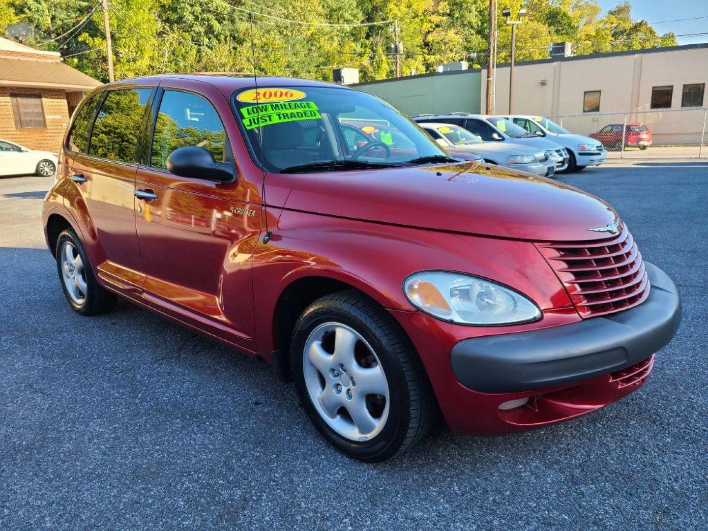 2002 RED CHRYSLER PT CRUISER TOURING (3C4FY58B52T) with an 2.4L engine, Automatic transmission, located at 117 North Cameron Street, Harrisburg, PA, 17101, (717) 963-8962, 40.266762, -76.875259 - WE FINANCE!!! Good Credit/ Bad Credit/ No Credit - ALL Trade-Ins Welcomed!!! ***Guaranteed Credit Approval*** APPLY ONLINE or CALL us TODAY ;) Internet Prices and Marketplace Prices are SPECIAL discounted ***CASH DEALS*** Retail Prices are higher. Please call us to discuss your cash and finan - Photo#6