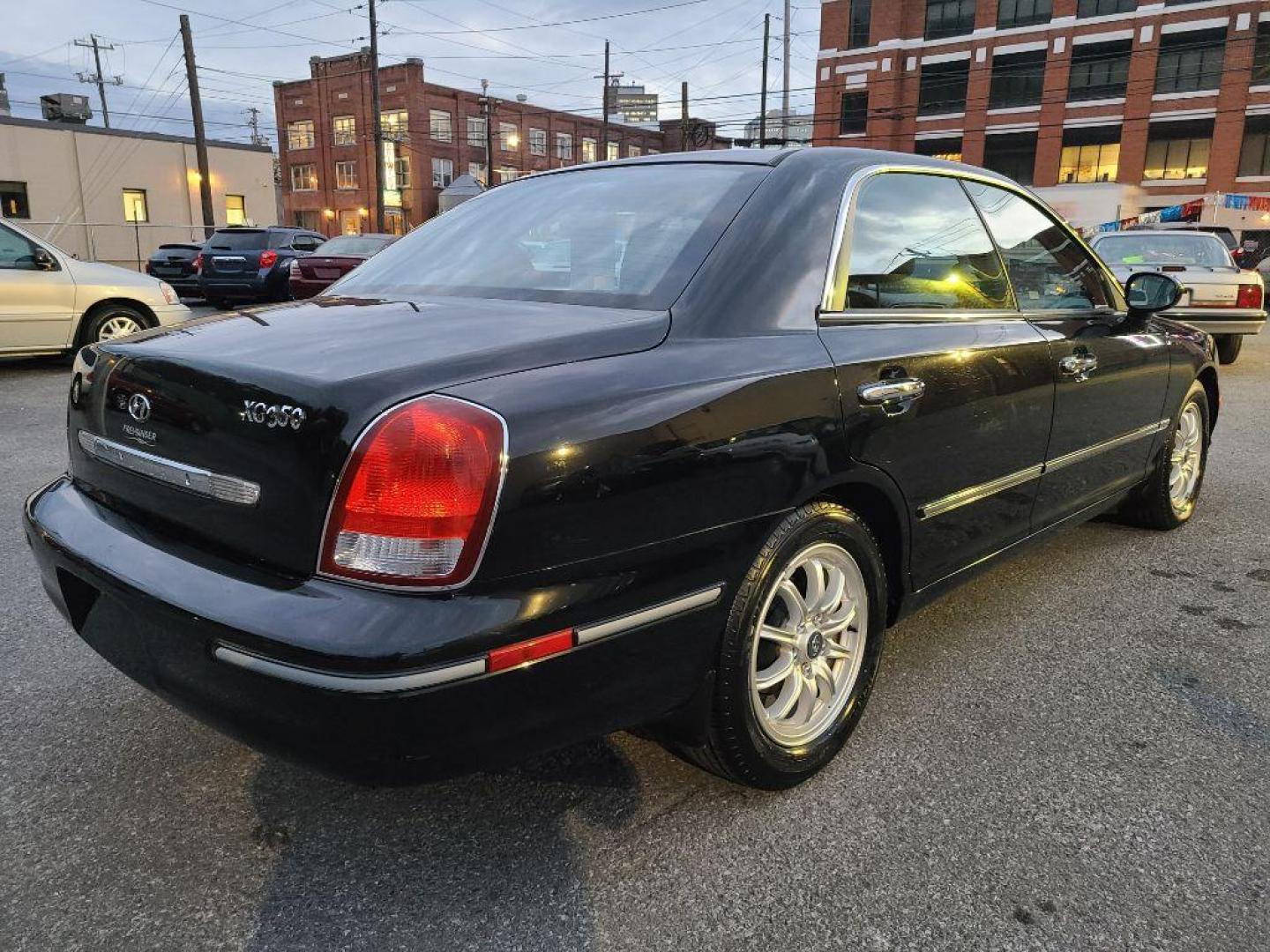 2002 BLACK HYUNDAI XG 350 (KMHFU45E72A) with an 3.5L engine, Automatic transmission, located at 117 North Cameron Street, Harrisburg, PA, 17101, (717) 963-8962, 40.266762, -76.875259 - WE FINANCE!!! Good Credit/ Bad Credit/ No Credit - ALL Trade-Ins Welcomed!!! ***Guaranteed Credit Approval*** APPLY ONLINE or CALL us TODAY ;) Internet Prices and Marketplace Prices are SPECIAL discounted ***CASH DEALS*** Retail Prices are higher. Please call us to discuss your cash and finan - Photo#4