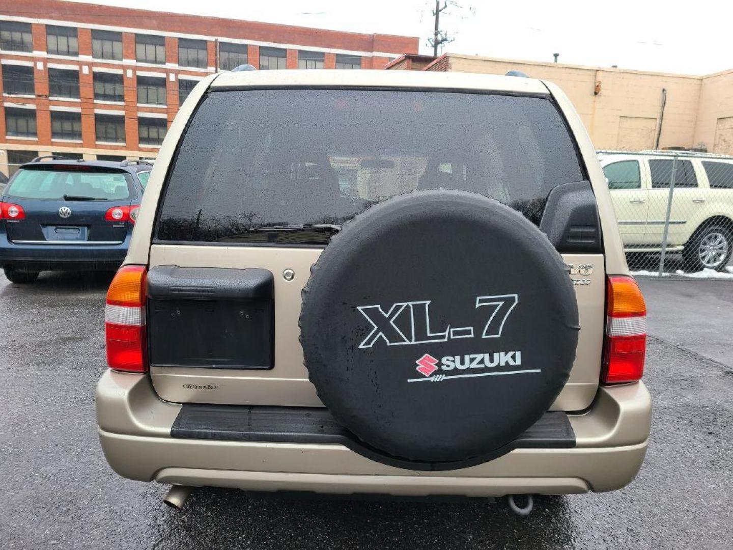 2002 BEIGE SUZUKI XL7 PLUS (JS3TX92V924) with an 2.7L engine, Automatic transmission, located at 117 North Cameron Street, Harrisburg, PA, 17101, (717) 963-8962, 40.266762, -76.875259 - WE FINANCE!!! Good Credit/ Bad Credit/ No Credit - ALL Trade-Ins Welcomed!!! ***Guaranteed Credit Approval*** APPLY ONLINE or CALL us TODAY ;) Internet Prices and Marketplace Prices are SPECIAL discounted ***CASH DEALS*** Retail Prices are higher. Please call us to discuss your cash and finan - Photo#3