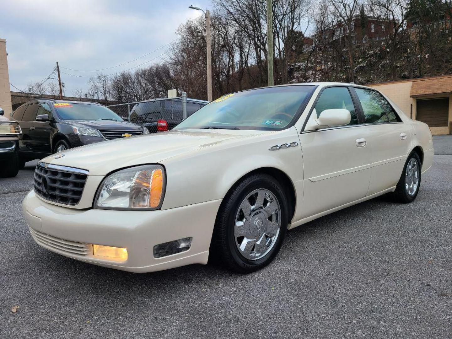 2003 WHITE CADILLAC DEVILLE DTS (1G6KF57963U) with an 4.6L engine, Automatic transmission, located at 117 North Cameron Street, Harrisburg, PA, 17101, (717) 963-8962, 40.266762, -76.875259 - WE FINANCE!!! Good Credit/ Bad Credit/ No Credit - ALL Trade-Ins Welcomed!!! ***Guaranteed Credit Approval*** APPLY ONLINE or CALL us TODAY ;) Internet Prices and Marketplace Prices are SPECIAL discounted ***CASH DEALS*** Retail Prices are higher. Please call us to discuss your cash and finan - Photo#0