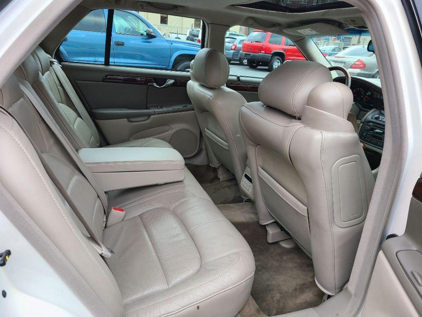 2003 WHITE CADILLAC DEVILLE DTS (1G6KF57963U) with an 4.6L engine, Automatic transmission, located at 117 North Cameron Street, Harrisburg, PA, 17101, (717) 963-8962, 40.266762, -76.875259 - WE FINANCE!!! Good Credit/ Bad Credit/ No Credit - ALL Trade-Ins Welcomed!!! ***Guaranteed Credit Approval*** APPLY ONLINE or CALL us TODAY ;) Internet Prices and Marketplace Prices are SPECIAL discounted ***CASH DEALS*** Retail Prices are higher. Please call us to discuss your cash and finan - Photo#10