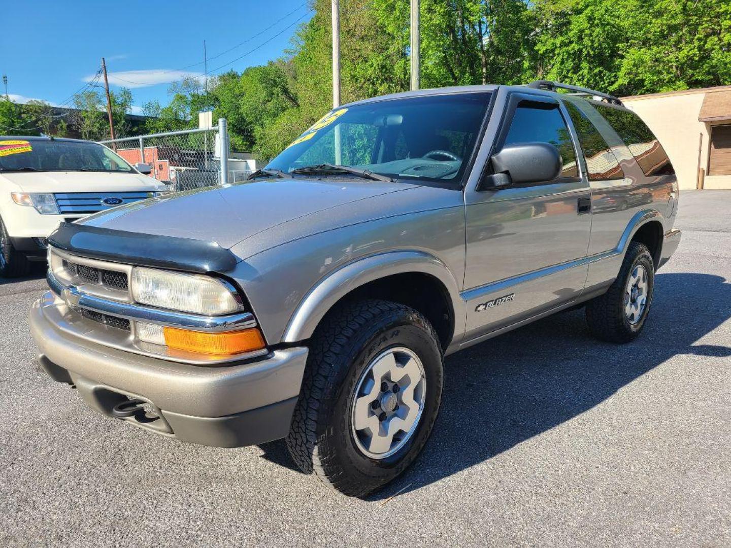 2003 GOLD CHEVROLET BLAZER LS (1GNCT18XX3K) with an 4.3L engine, Automatic transmission, located at 117 North Cameron Street, Harrisburg, PA, 17101, (717) 963-8962, 40.266762, -76.875259 - WE FINANCE!!! Good Credit/ Bad Credit/ No Credit - ALL Trade-Ins Welcomed!!! ***Guaranteed Credit Approval*** APPLY ONLINE or CALL us TODAY ;) Internet Prices and Marketplace Prices are SPECIAL discounted ***CASH DEALS*** Retail Prices are higher. Please call us to discuss your cash and finan - Photo#0