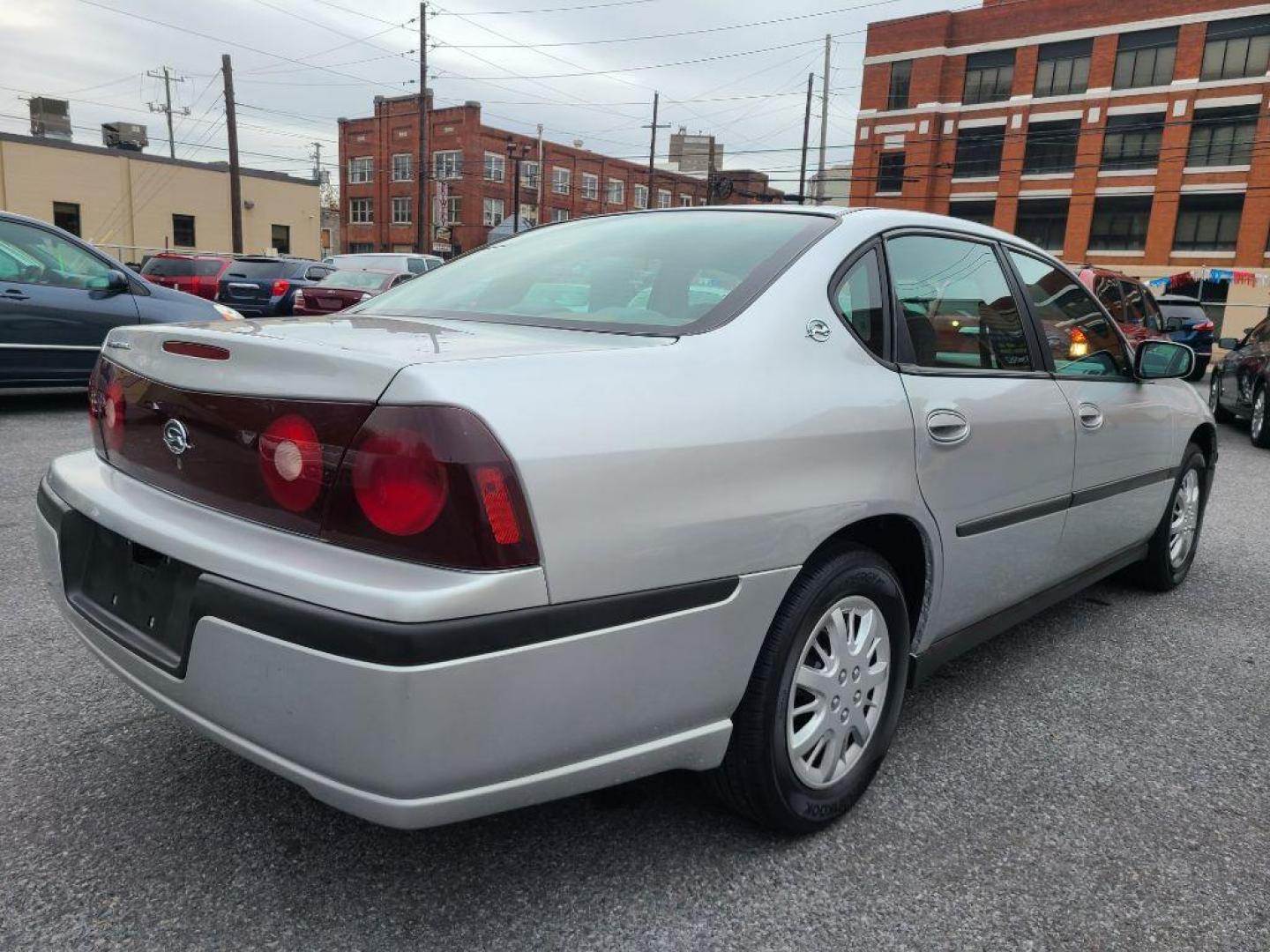 2003 SILVER CHEVROLET IMPALA SDN (2G1WF52E939) with an 3.4L engine, Automatic transmission, located at 117 North Cameron Street, Harrisburg, PA, 17101, (717) 963-8962, 40.266762, -76.875259 - WE FINANCE!!! Good Credit/ Bad Credit/ No Credit - ALL Trade-Ins Welcomed!!! ***Guaranteed Credit Approval*** APPLY ONLINE or CALL us TODAY ;) Internet Prices and Marketplace Prices are SPECIAL discounted ***CASH DEALS*** Retail Prices are higher. Please call us to discuss your cash and finan - Photo#4