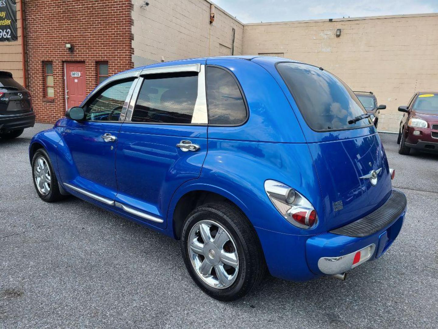 2003 BLUE CHRYSLER PT CRUISER LIMITED (3C8FY68B63T) with an 2.4L engine, Automatic transmission, located at 117 North Cameron Street, Harrisburg, PA, 17101, (717) 963-8962, 40.266762, -76.875259 - WE FINANCE!!! Good Credit/ Bad Credit/ No Credit - ALL Trade-Ins Welcomed!!! ***Guaranteed Credit Approval*** APPLY ONLINE or CALL us TODAY ;) Internet Prices and Marketplace Prices are SPECIAL discounted ***CASH DEALS*** Retail Prices are higher. Please call us to discuss your cash and finan - Photo#2