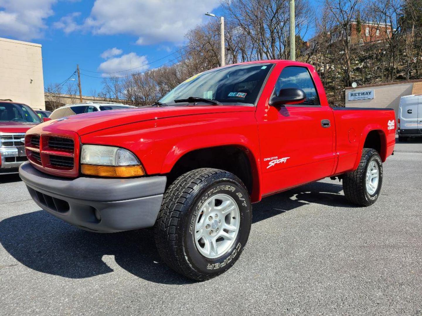 2003 RED DODGE DAKOTA SXT (1D7GG16X23S) with an 3.9L engine, Automatic transmission, located at 117 North Cameron Street, Harrisburg, PA, 17101, (717) 963-8962, 40.266762, -76.875259 - WE FINANCE!!! Good Credit/ Bad Credit/ No Credit - ALL Trade-Ins Welcomed!!! ***Guaranteed Credit Approval*** APPLY ONLINE or CALL us TODAY ;) Internet Prices and Marketplace Prices are SPECIAL discounted ***CASH DEALS*** Retail Prices are higher. Please call us to discuss your cash and finan - Photo#0