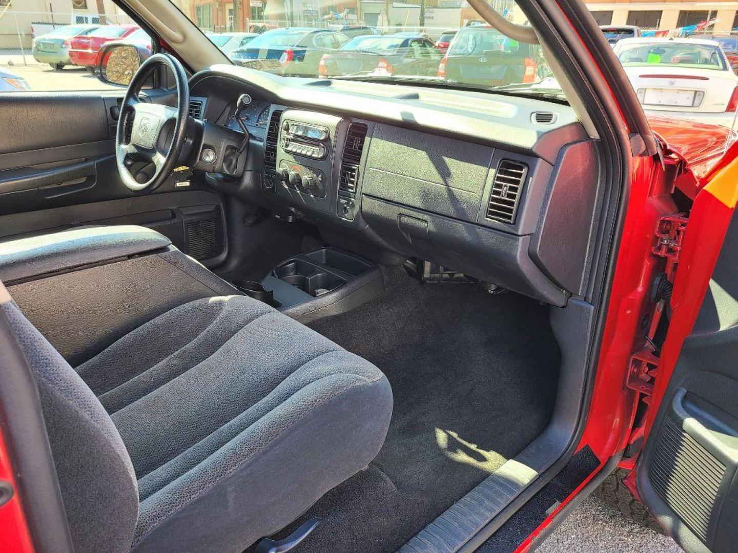 2003 RED DODGE DAKOTA SXT (1D7GG16X23S) with an 3.9L engine, Automatic transmission, located at 117 North Cameron Street, Harrisburg, PA, 17101, (717) 963-8962, 40.266762, -76.875259 - WE FINANCE!!! Good Credit/ Bad Credit/ No Credit - ALL Trade-Ins Welcomed!!! ***Guaranteed Credit Approval*** APPLY ONLINE or CALL us TODAY ;) Internet Prices and Marketplace Prices are SPECIAL discounted ***CASH DEALS*** Retail Prices are higher. Please call us to discuss your cash and finan - Photo#12