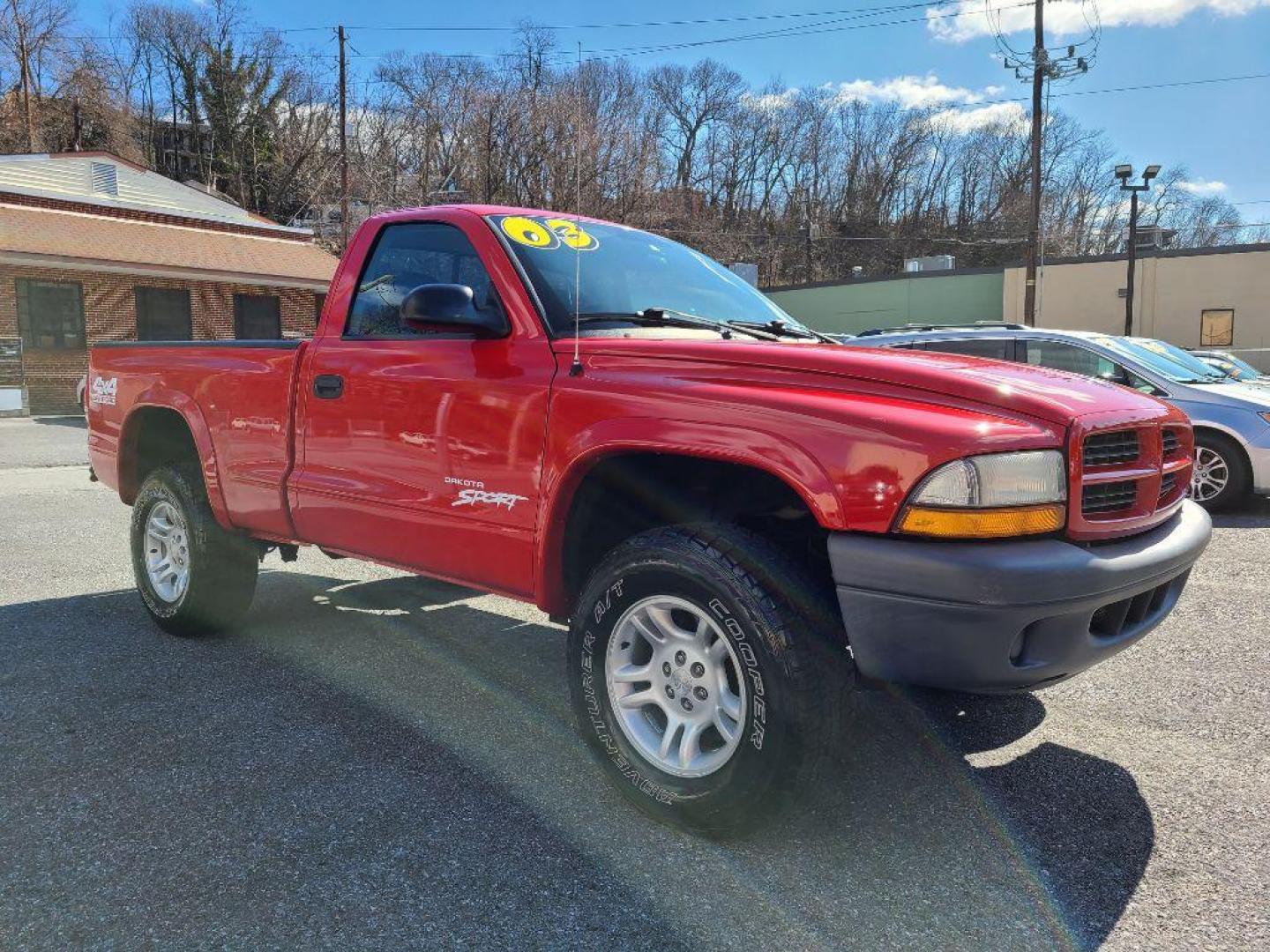 2003 RED DODGE DAKOTA SXT (1D7GG16X23S) with an 3.9L engine, Automatic transmission, located at 117 North Cameron Street, Harrisburg, PA, 17101, (717) 963-8962, 40.266762, -76.875259 - WE FINANCE!!! Good Credit/ Bad Credit/ No Credit - ALL Trade-Ins Welcomed!!! ***Guaranteed Credit Approval*** APPLY ONLINE or CALL us TODAY ;) Internet Prices and Marketplace Prices are SPECIAL discounted ***CASH DEALS*** Retail Prices are higher. Please call us to discuss your cash and finan - Photo#6