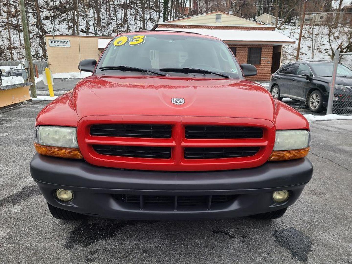 2003 RED DODGE DURANGO SPORT (1D4HS38N33F) with an 4.7L engine, Automatic transmission, located at 117 North Cameron Street, Harrisburg, PA, 17101, (717) 963-8962, 40.266762, -76.875259 - WE FINANCE!!! Good Credit/ Bad Credit/ No Credit - ALL Trade-Ins Welcomed!!! ***Guaranteed Credit Approval*** APPLY ONLINE or CALL us TODAY ;) Internet Prices and Marketplace Prices are SPECIAL discounted ***CASH DEALS*** Retail Prices are higher. Please call us to discuss your cash and finan - Photo#7