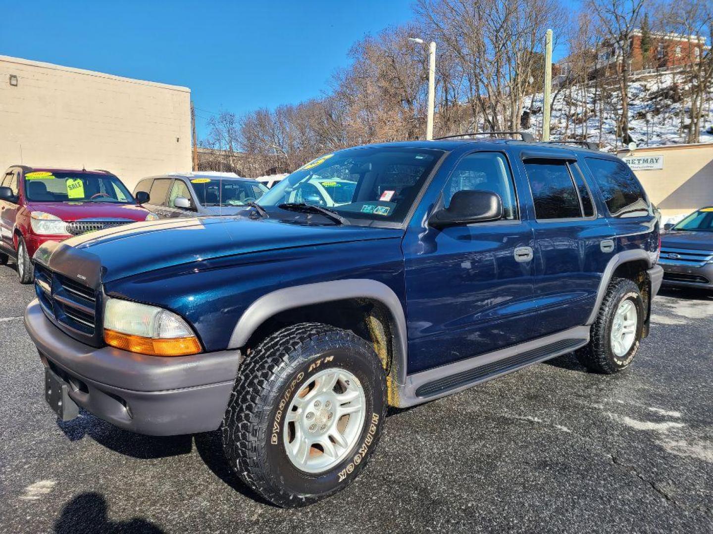 2003 BLUE DODGE DURANGO SPORT (1D4HS38N03F) with an 4.7L engine, Automatic transmission, located at 7981 Paxton Street, Harrisburg, PA, 17111, (717) 561-2926, 40.261490, -76.749229 - WE FINANCE!!! Good Credit/ Bad Credit/ No Credit - ALL Trade-Ins Welcomed!!! ***Guaranteed Credit Approval*** APPLY ONLINE or CALL us TODAY ;) Internet Prices and Marketplace Prices are SPECIAL discounted ***CASH DEALS*** Retail Prices are higher. Please call us to discuss your cash and finan - Photo#0