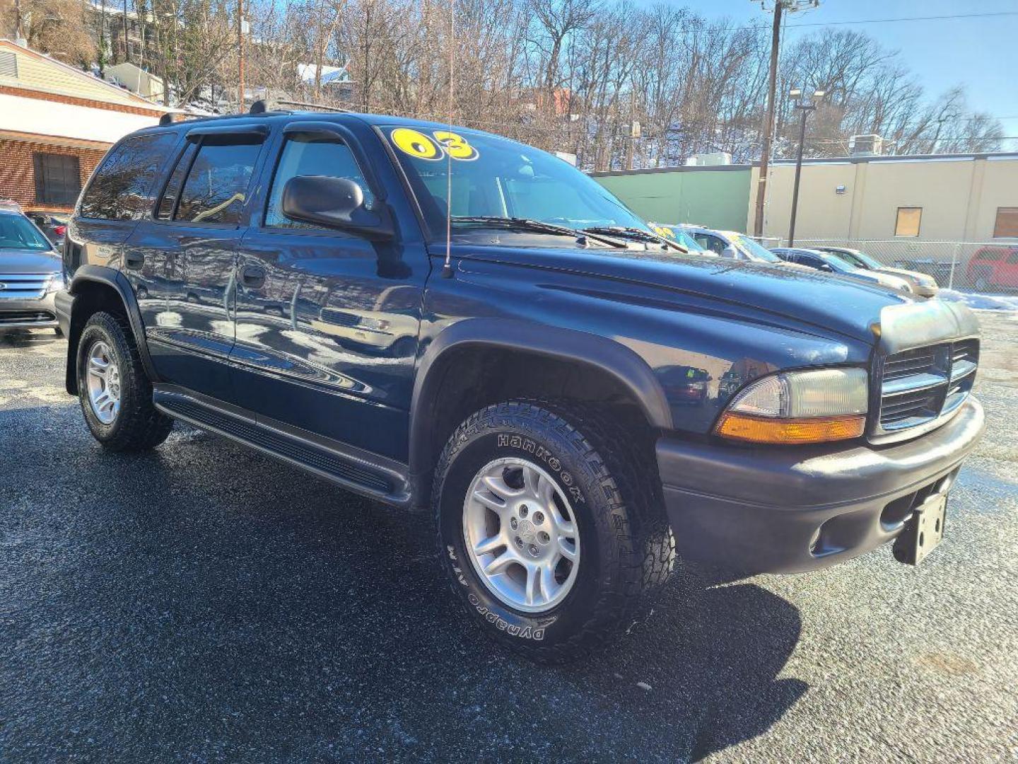 2003 BLUE DODGE DURANGO SPORT (1D4HS38N03F) with an 4.7L engine, Automatic transmission, located at 7981 Paxton Street, Harrisburg, PA, 17111, (717) 561-2926, 40.261490, -76.749229 - WE FINANCE!!! Good Credit/ Bad Credit/ No Credit - ALL Trade-Ins Welcomed!!! ***Guaranteed Credit Approval*** APPLY ONLINE or CALL us TODAY ;) Internet Prices and Marketplace Prices are SPECIAL discounted ***CASH DEALS*** Retail Prices are higher. Please call us to discuss your cash and finan - Photo#6