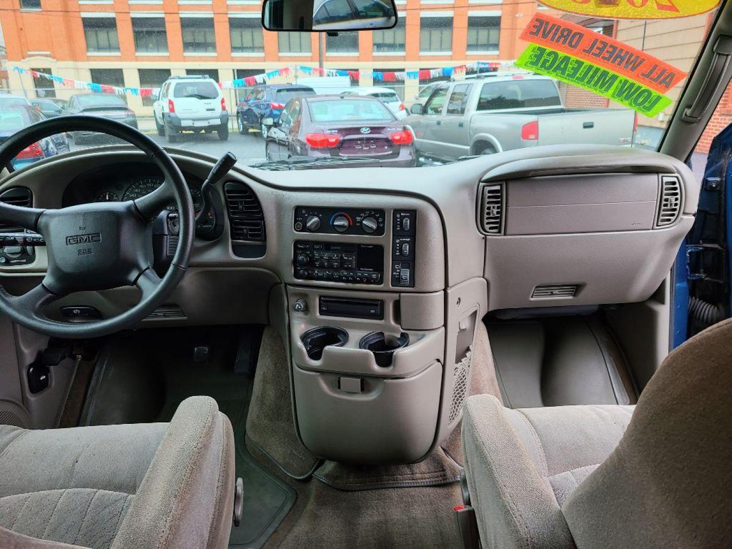 2003 BLUE GMC SAFARI XT (1GKEL19XX3B) with an 4.3L engine, Automatic transmission, located at 117 North Cameron Street, Harrisburg, PA, 17101, (717) 963-8962, 40.266762, -76.875259 - WE FINANCE!!! Good Credit/ Bad Credit/ No Credit - ALL Trade-Ins Welcomed!!! ***Guaranteed Credit Approval*** APPLY ONLINE or CALL us TODAY ;) Internet Prices and Marketplace Prices are SPECIAL discounted ***CASH DEALS*** Retail Prices are higher. Please call us to discuss your cash and finan - Photo#9