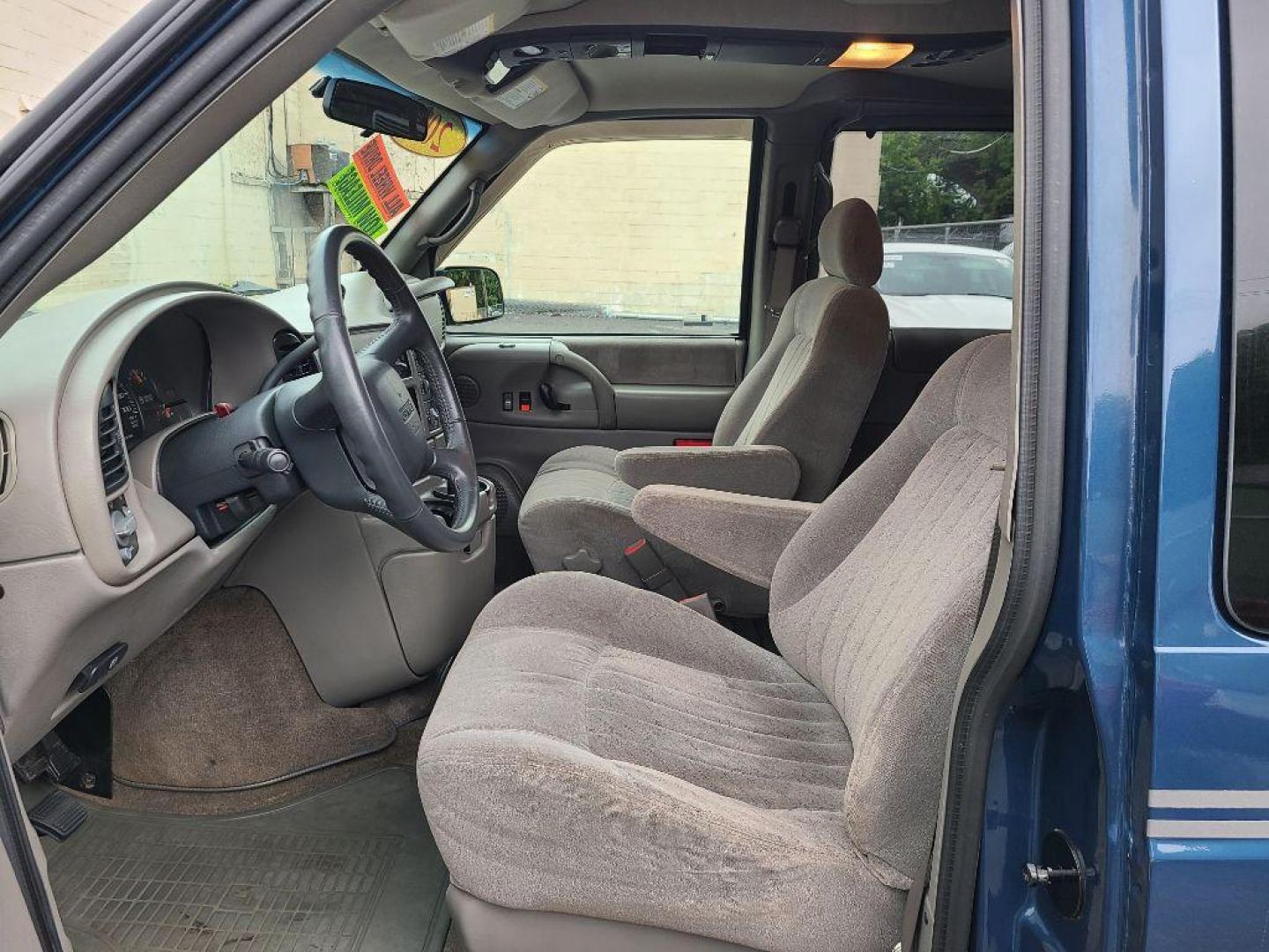 2003 BLUE GMC SAFARI XT (1GKEL19XX3B) with an 4.3L engine, Automatic transmission, located at 117 North Cameron Street, Harrisburg, PA, 17101, (717) 963-8962, 40.266762, -76.875259 - WE FINANCE!!! Good Credit/ Bad Credit/ No Credit - ALL Trade-Ins Welcomed!!! ***Guaranteed Credit Approval*** APPLY ONLINE or CALL us TODAY ;) Internet Prices and Marketplace Prices are SPECIAL discounted ***CASH DEALS*** Retail Prices are higher. Please call us to discuss your cash and finan - Photo#13