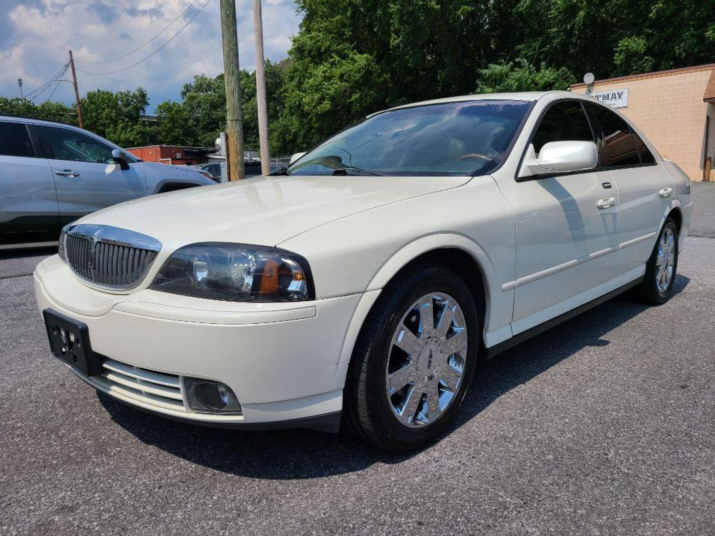 2003 PEARL LINCOLN LS (1LNHM87A93Y) with an 3.9L engine, Automatic transmission, located at 117 North Cameron Street, Harrisburg, PA, 17101, (717) 963-8962, 40.266762, -76.875259 - WE FINANCE!!! Good Credit/ Bad Credit/ No Credit - ALL Trade-Ins Welcomed!!! ***Guaranteed Credit Approval*** APPLY ONLINE or CALL us TODAY ;) Internet Prices and Marketplace Prices are SPECIAL discounted ***CASH DEALS*** Retail Prices are higher. Please call us to discuss your cash and finan - Photo#0