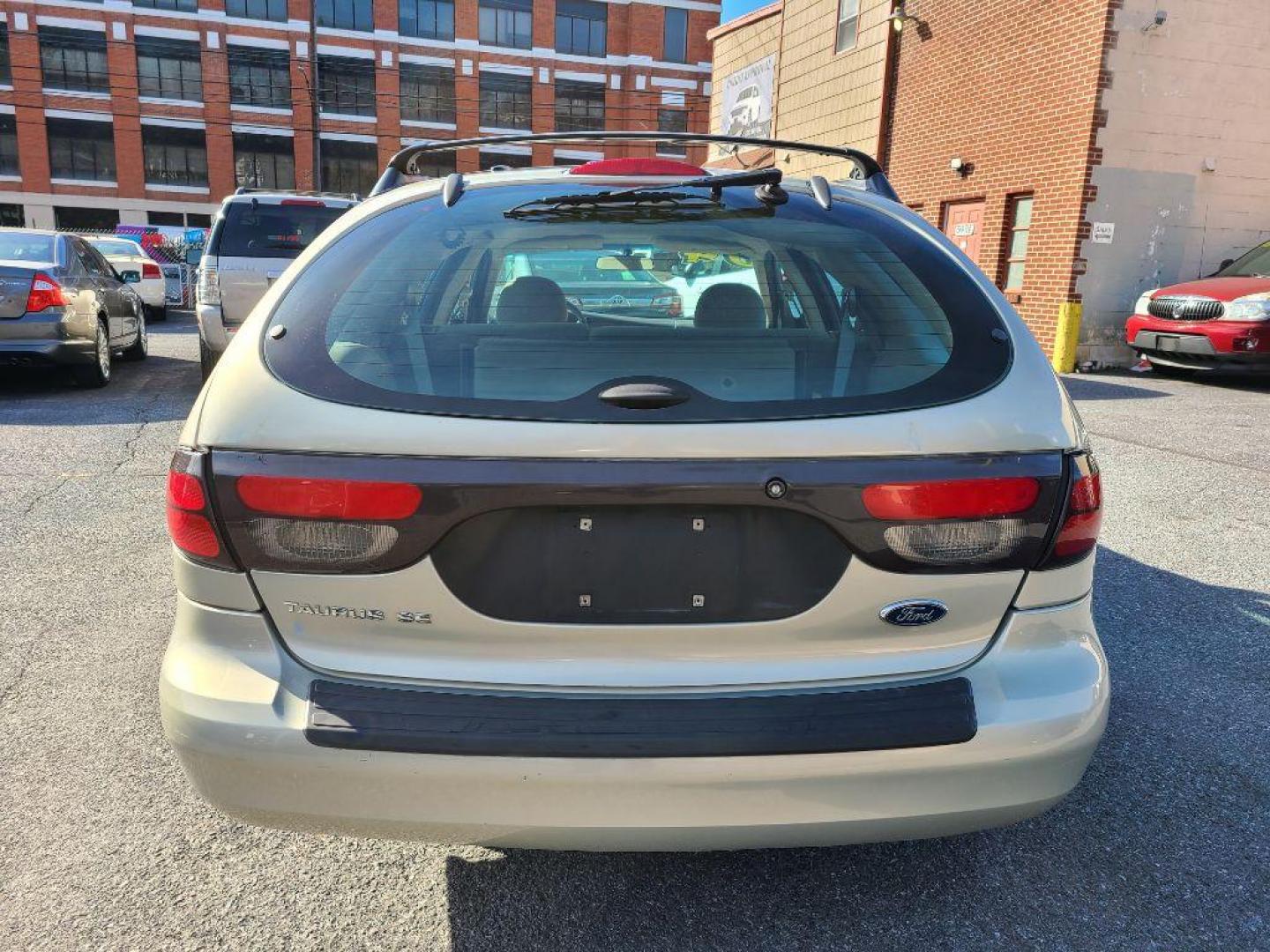 2004 TAN FORD TAURUS SE (1FAFP58284A) with an 3.0L engine, Automatic transmission, located at 117 North Cameron Street, Harrisburg, PA, 17101, (717) 963-8962, 40.266762, -76.875259 - WE FINANCE!!! Good Credit/ Bad Credit/ No Credit - ALL Trade-Ins Welcomed!!! ***Guaranteed Credit Approval*** APPLY ONLINE or CALL us TODAY ;) Internet Prices and Marketplace Prices are SPECIAL discounted ***CASH DEALS*** Retail Prices are higher. Please call us to discuss your cash and finan - Photo#3