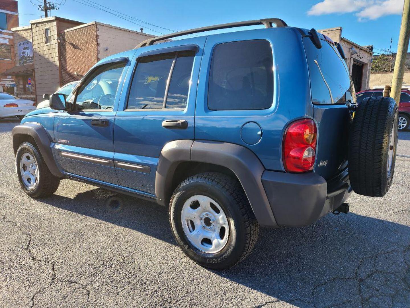 2004 BLUE JEEP LIBERTY SPORT (1J4GK48K14W) with an 3.7L engine, Automatic transmission, located at 117 North Cameron Street, Harrisburg, PA, 17101, (717) 963-8962, 40.266762, -76.875259 - WE FINANCE!!! Good Credit/ Bad Credit/ No Credit - ALL Trade-Ins Welcomed!!! ***Guaranteed Credit Approval*** APPLY ONLINE or CALL us TODAY ;) Internet Prices and Marketplace Prices are SPECIAL discounted ***CASH DEALS*** Retail Prices are higher. Please call us to discuss your cash and finan - Photo#2