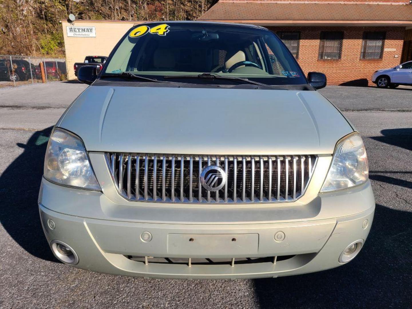 2004 GOLD MERCURY MONTEREY CONVENIENCE (2MRDA20294B) with an 4.2L engine, Automatic transmission, located at 117 North Cameron Street, Harrisburg, PA, 17101, (717) 963-8962, 40.266762, -76.875259 - WE FINANCE!!! Good Credit/ Bad Credit/ No Credit - ALL Trade-Ins Welcomed!!! ***Guaranteed Credit Approval*** APPLY ONLINE or CALL us TODAY ;) Internet Prices and Marketplace Prices are SPECIAL discounted ***CASH DEALS*** Retail Prices are higher. Please call us to discuss your cash and finan - Photo#7