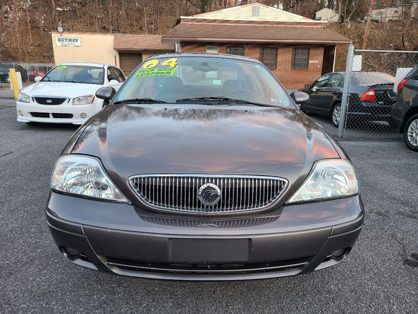 2004 GRAY MERCURY SABLE LS PREMIUM (1MEFM55S14A) with an 3.0L engine, Automatic transmission, located at 117 North Cameron Street, Harrisburg, PA, 17101, (717) 963-8962, 40.266762, -76.875259 - WE FINANCE!!! Good Credit/ Bad Credit/ No Credit - ALL Trade-Ins Welcomed!!! ***Guaranteed Credit Approval*** APPLY ONLINE or CALL us TODAY ;) Internet Prices and Marketplace Prices are SPECIAL discounted ***CASH DEALS*** Retail Prices are higher. Please call us to discuss your cash and finan - Photo#7