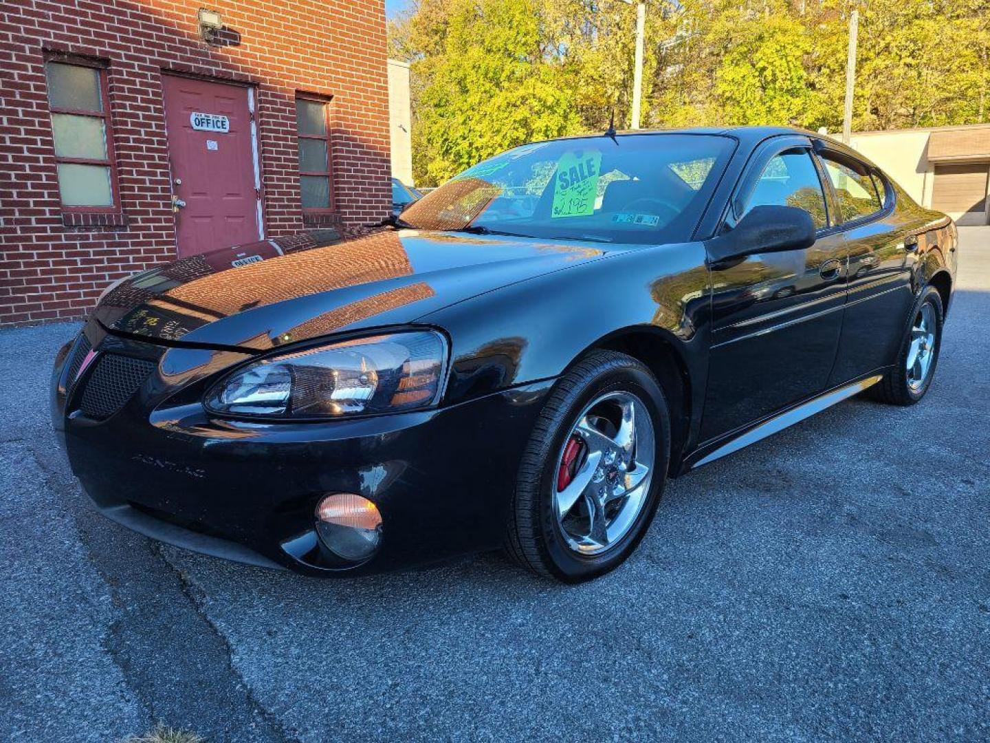 2004 BLACK PONTIAC GRAND PRIX GTP (2G2WR524741) with an 3.8L engine, Automatic transmission, located at 117 North Cameron Street, Harrisburg, PA, 17101, (717) 963-8962, 40.266762, -76.875259 - WE FINANCE!!! Good Credit/ Bad Credit/ No Credit - ALL Trade-Ins Welcomed!!! ***Guaranteed Credit Approval*** APPLY ONLINE or CALL us TODAY ;) Internet Prices and Marketplace Prices are SPECIAL discounted ***CASH DEALS*** Retail Prices are higher. Please call us to discuss your cash and finan - Photo#0