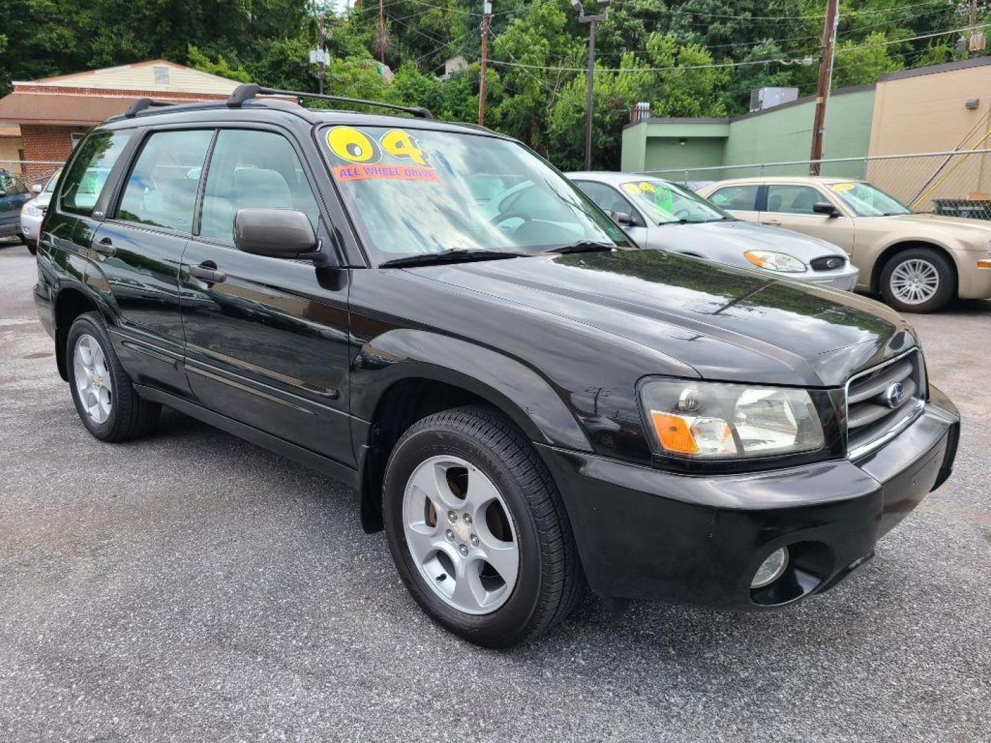 2004 BLACK SUBARU FORESTER 2.5XS (JF1SG65664H) with an 2.5L engine, Automatic transmission, located at 117 North Cameron Street, Harrisburg, PA, 17101, (717) 963-8962, 40.266762, -76.875259 - WE FINANCE!!! Good Credit/ Bad Credit/ No Credit - ALL Trade-Ins Welcomed!!! ***Guaranteed Credit Approval*** APPLY ONLINE or CALL us TODAY ;) Internet Prices and Marketplace Prices are SPECIAL discounted ***CASH DEALS*** Retail Prices are higher. Please call us to discuss your cash and finan - Photo#6