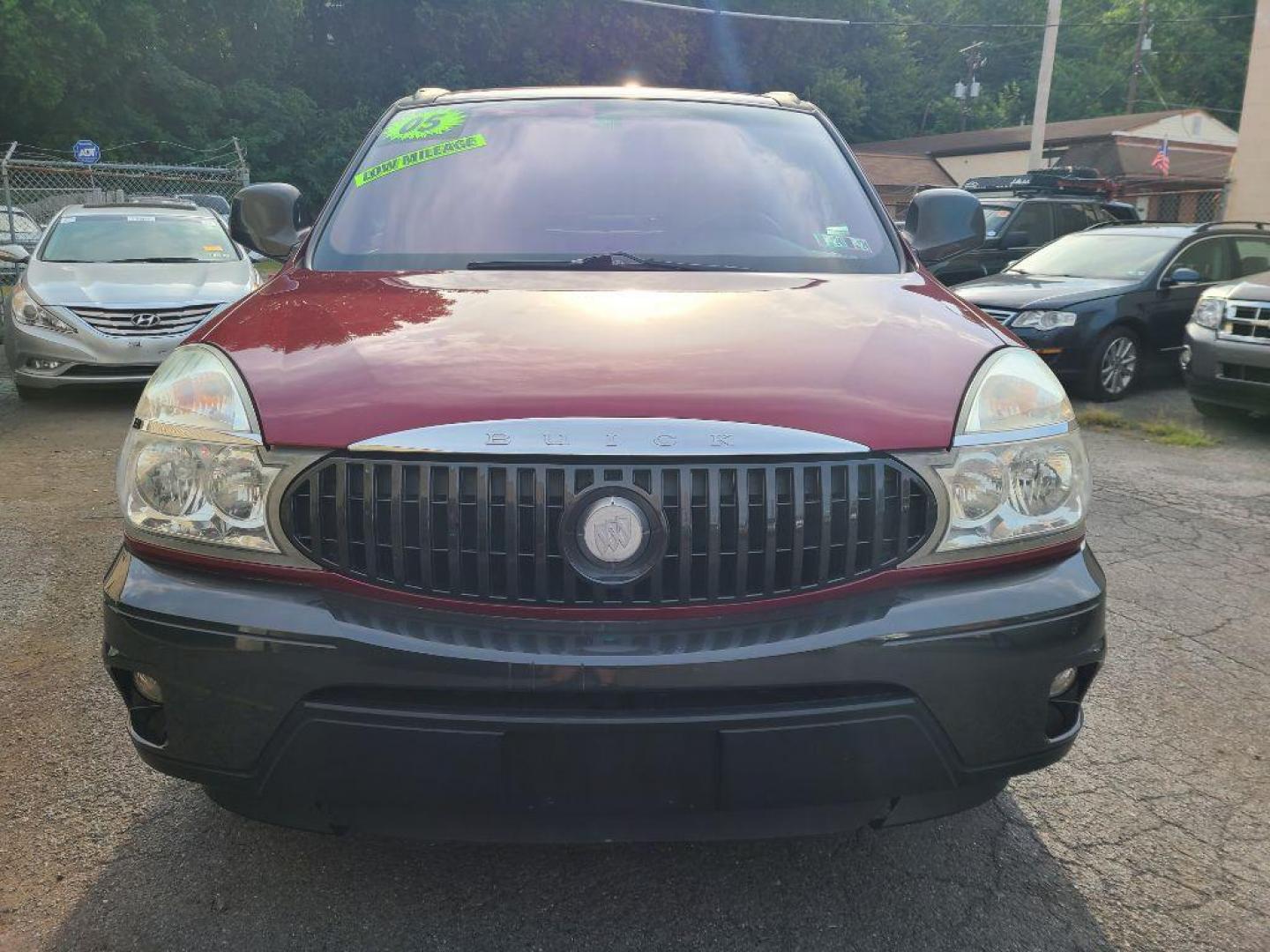 2005 RED BUICK RENDEZVOUS CX (3G5DA03E45S) with an 3.4L engine, Automatic transmission, located at 117 North Cameron Street, Harrisburg, PA, 17101, (717) 963-8962, 40.266762, -76.875259 - WE FINANCE!!! Good Credit/ Bad Credit/ No Credit - ALL Trade-Ins Welcomed!!! ***Guaranteed Credit Approval*** APPLY ONLINE or CALL us TODAY ;) Internet Prices and Marketplace Prices are SPECIAL discounted ***CASH DEALS*** Retail Prices are higher. Please call us to discuss your cash and finan - Photo#7