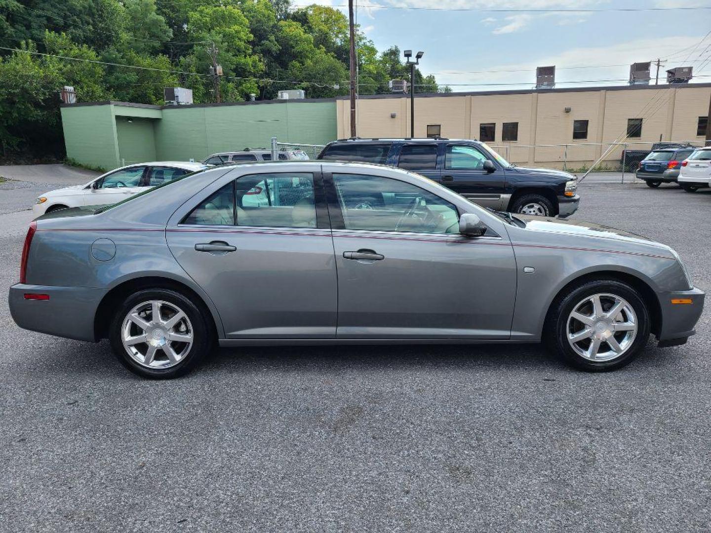 2005 SILVER CADILLAC STS sdn (1G6DC67A450) with an 4.6L engine, Automatic transmission, located at 117 North Cameron Street, Harrisburg, PA, 17101, (717) 963-8962, 40.266762, -76.875259 - WE FINANCE!!! Good Credit/ Bad Credit/ No Credit - ALL Trade-Ins Welcomed!!! ***Guaranteed Credit Approval*** APPLY ONLINE or CALL us TODAY ;) Internet Prices and Marketplace Prices are SPECIAL discounted ***CASH DEALS*** Retail Prices are higher. Please call us to discuss your cash and finan - Photo#5