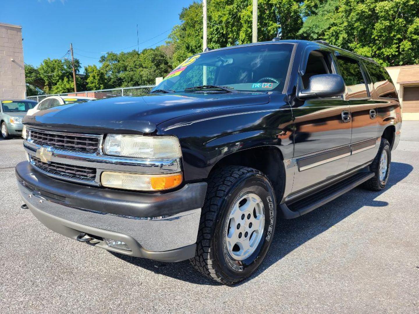 2005 BLUE CHEVROLET SUBURBAN 1500 (3GNFK16Z25G) with an 5.3L engine, Automatic transmission, located at 117 North Cameron Street, Harrisburg, PA, 17101, (717) 963-8962, 40.266762, -76.875259 - WE FINANCE!!! Good Credit/ Bad Credit/ No Credit - ALL Trade-Ins Welcomed!!! ***Guaranteed Credit Approval*** APPLY ONLINE or CALL us TODAY ;) Internet Prices and Marketplace Prices are SPECIAL discounted ***CASH DEALS*** Retail Prices are higher. Please call us to discuss your cash and finan - Photo#0