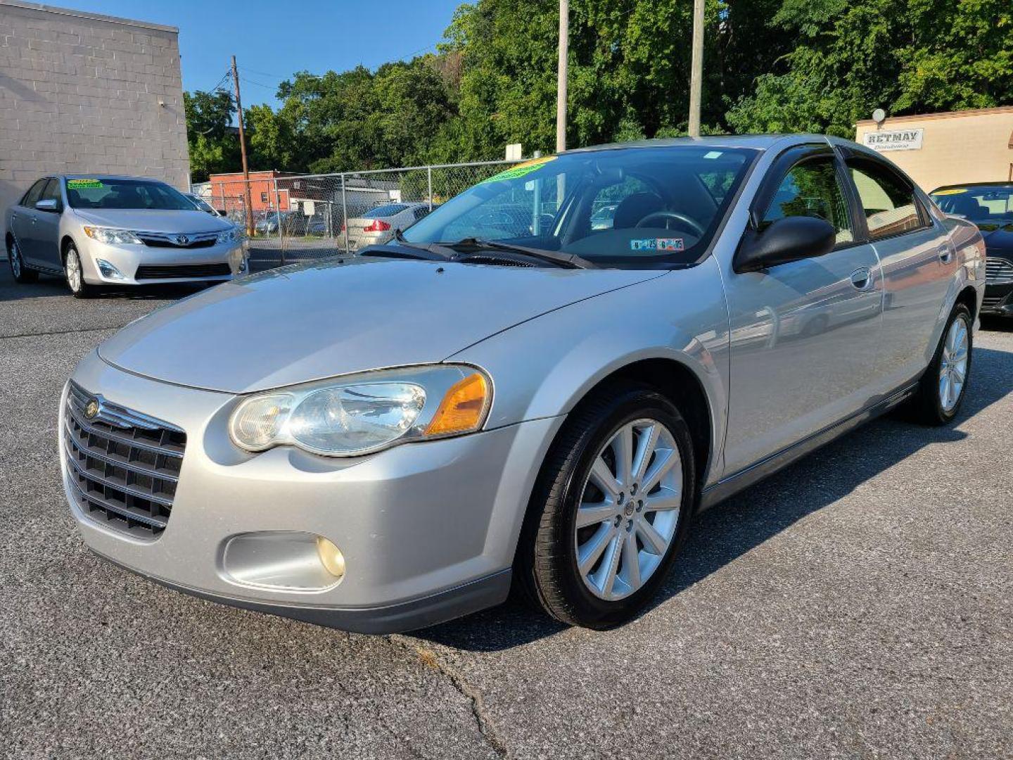 2005 SILVER CHRYSLER SEBRING SPECIAL (1C3EL36R95N) with an 2.7L engine, Automatic transmission, located at 117 North Cameron Street, Harrisburg, PA, 17101, (717) 963-8962, 40.266762, -76.875259 - WE FINANCE!!! Good Credit/ Bad Credit/ No Credit - ALL Trade-Ins Welcomed!!! ***Guaranteed Credit Approval*** APPLY ONLINE or CALL us TODAY ;) Internet Prices and Marketplace Prices are SPECIAL discounted ***CASH DEALS*** Retail Prices are higher. Please call us to discuss your cash and finan - Photo#0