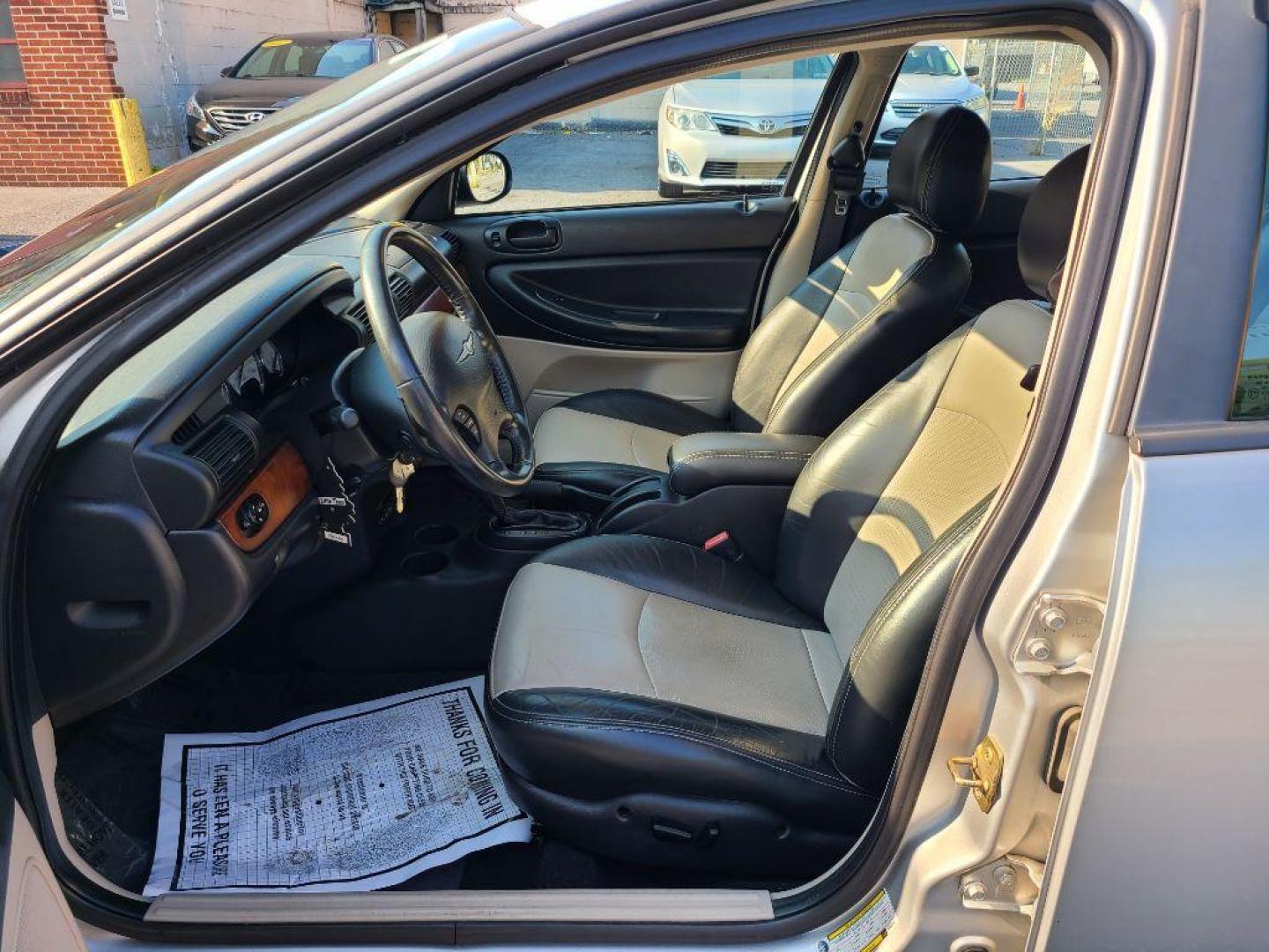 2005 SILVER CHRYSLER SEBRING SPECIAL (1C3EL36R95N) with an 2.7L engine, Automatic transmission, located at 117 North Cameron Street, Harrisburg, PA, 17101, (717) 963-8962, 40.266762, -76.875259 - WE FINANCE!!! Good Credit/ Bad Credit/ No Credit - ALL Trade-Ins Welcomed!!! ***Guaranteed Credit Approval*** APPLY ONLINE or CALL us TODAY ;) Internet Prices and Marketplace Prices are SPECIAL discounted ***CASH DEALS*** Retail Prices are higher. Please call us to discuss your cash and finan - Photo#13