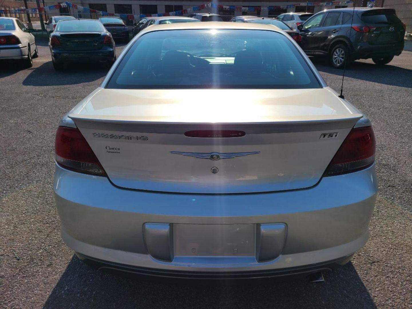 2005 SILVER CHRYSLER SEBRING SPECIAL (1C3EL36R95N) with an 2.7L engine, Automatic transmission, located at 117 North Cameron Street, Harrisburg, PA, 17101, (717) 963-8962, 40.266762, -76.875259 - WE FINANCE!!! Good Credit/ Bad Credit/ No Credit - ALL Trade-Ins Welcomed!!! ***Guaranteed Credit Approval*** APPLY ONLINE or CALL us TODAY ;) Internet Prices and Marketplace Prices are SPECIAL discounted ***CASH DEALS*** Retail Prices are higher. Please call us to discuss your cash and finan - Photo#3