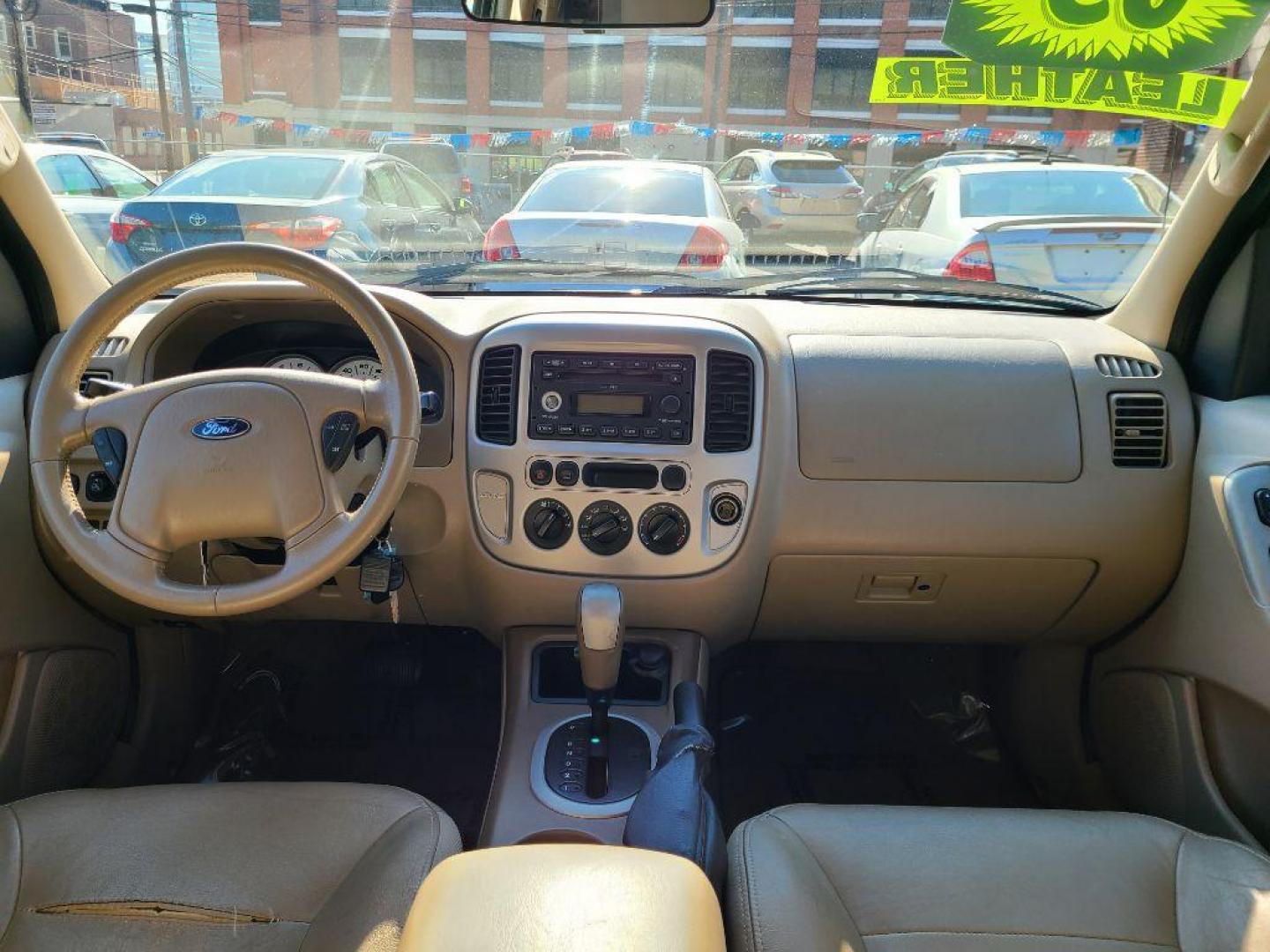 2005 GREEN FORD ESCAPE XLT (1FMCU931X5K) with an 3.0L engine, Automatic transmission, located at 117 North Cameron Street, Harrisburg, PA, 17101, (717) 963-8962, 40.266762, -76.875259 - WE FINANCE!!! Good Credit/ Bad Credit/ No Credit - ALL Trade-Ins Welcomed!!! ***Guaranteed Credit Approval*** APPLY ONLINE or CALL us TODAY ;) Internet Prices and Marketplace Prices are SPECIAL discounted ***CASH DEALS*** Retail Prices are higher. Please call us to discuss your cash and finan - Photo#9