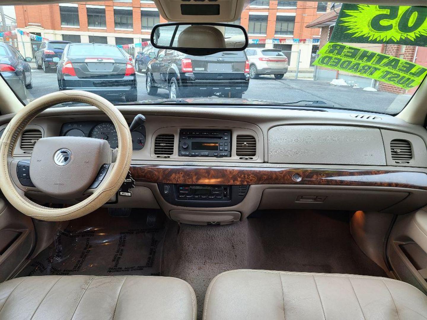 2005 GOLD MERCURY GRAND MARQUIS LS (2MEFM75W85X) with an 4.6L engine, Automatic transmission, located at 117 North Cameron Street, Harrisburg, PA, 17101, (717) 963-8962, 40.266762, -76.875259 - WE FINANCE!!! Good Credit/ Bad Credit/ No Credit - ALL Trade-Ins Welcomed!!! ***Guaranteed Credit Approval*** APPLY ONLINE or CALL us TODAY ;) Internet Prices and Marketplace Prices are SPECIAL discounted ***CASH DEALS*** Retail Prices are higher. Please call us to discuss your cash and finan - Photo#9