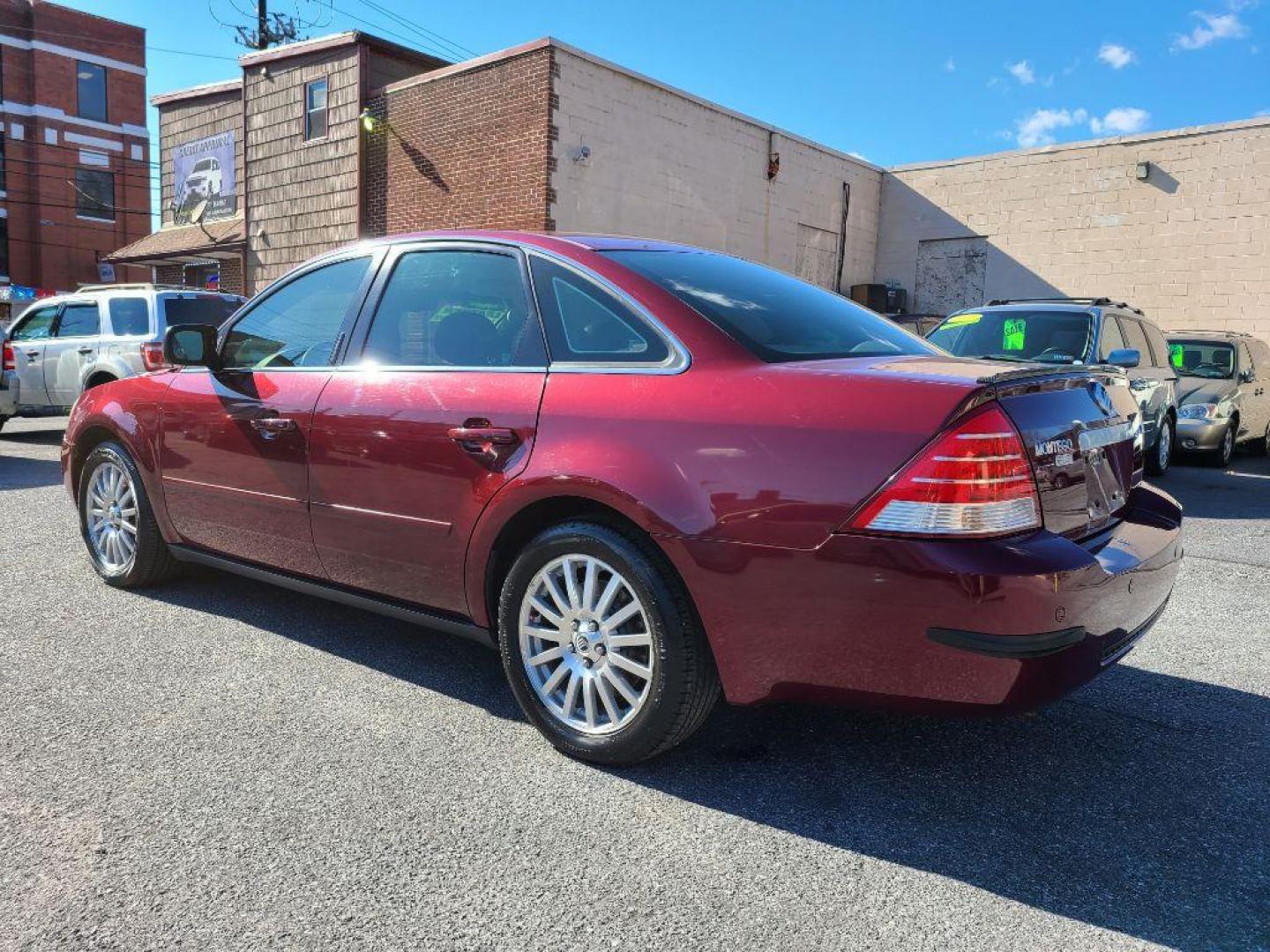 2005 RED MERCURY MONTEGO PREMIER (1MEFM43145G) with an 3.0L engine, Automatic transmission, located at 117 North Cameron Street, Harrisburg, PA, 17101, (717) 963-8962, 40.266762, -76.875259 - WE FINANCE!!! Good Credit/ Bad Credit/ No Credit - ALL Trade-Ins Welcomed!!! ***Guaranteed Credit Approval*** APPLY ONLINE or CALL us TODAY ;) Internet Prices and Marketplace Prices are SPECIAL discounted ***CASH DEALS*** Retail Prices are higher. Please call us to discuss your cash and finan - Photo#2