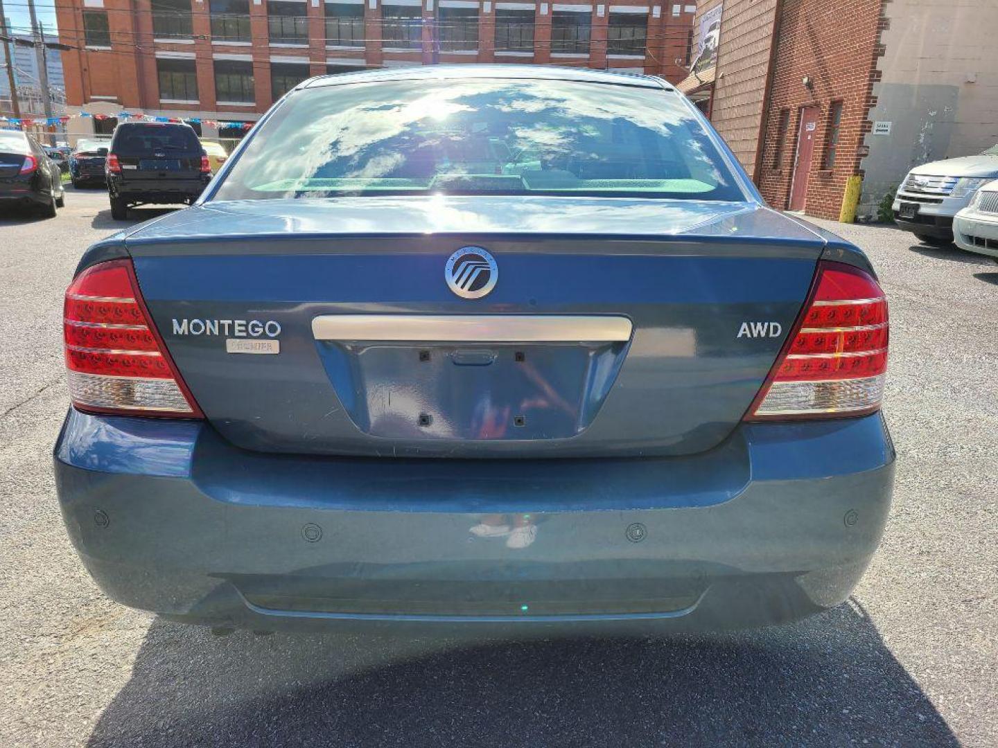 2005 BLUE MERCURY MONTEGO PREMIER (1MEFM43175G) with an 3.0L engine, Automatic transmission, located at 7981 Paxton Street, Harrisburg, PA, 17111, (717) 561-2926, 40.261490, -76.749229 - WE FINANCE!!! Good Credit/ Bad Credit/ No Credit - ALL Trade-Ins Welcomed!!! ***Guaranteed Credit Approval*** APPLY ONLINE or CALL us TODAY ;) Internet Prices and Marketplace Prices are SPECIAL discounted ***CASH DEALS*** Retail Prices are higher. Please call us to discuss your cash and finan - Photo#3