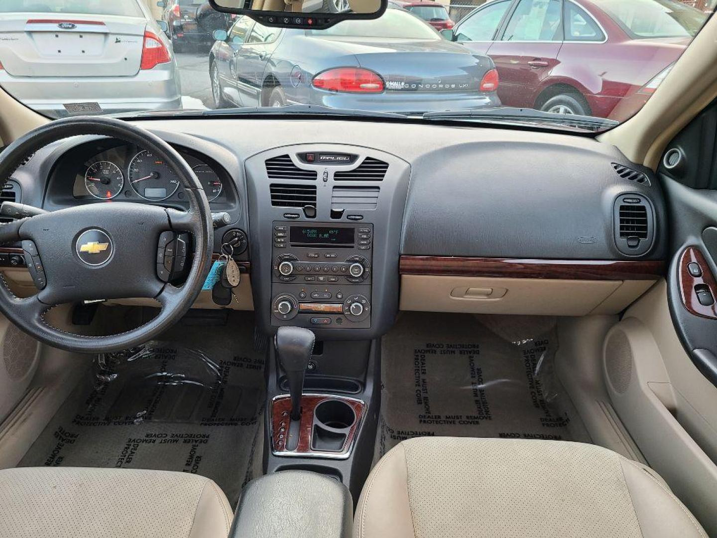 2006 BLACK CHEVROLET MALIBU LTZ (1G1ZU53846F) with an 3.5L engine, Automatic transmission, located at 117 North Cameron Street, Harrisburg, PA, 17101, (717) 963-8962, 40.266762, -76.875259 - WE FINANCE!!! Good Credit/ Bad Credit/ No Credit - ALL Trade-Ins Welcomed!!! ***Guaranteed Credit Approval*** APPLY ONLINE or CALL us TODAY ;) Internet Prices and Marketplace Prices are SPECIAL discounted ***CASH DEALS*** Retail Prices are higher. Please call us to discuss your cash and finan - Photo#13