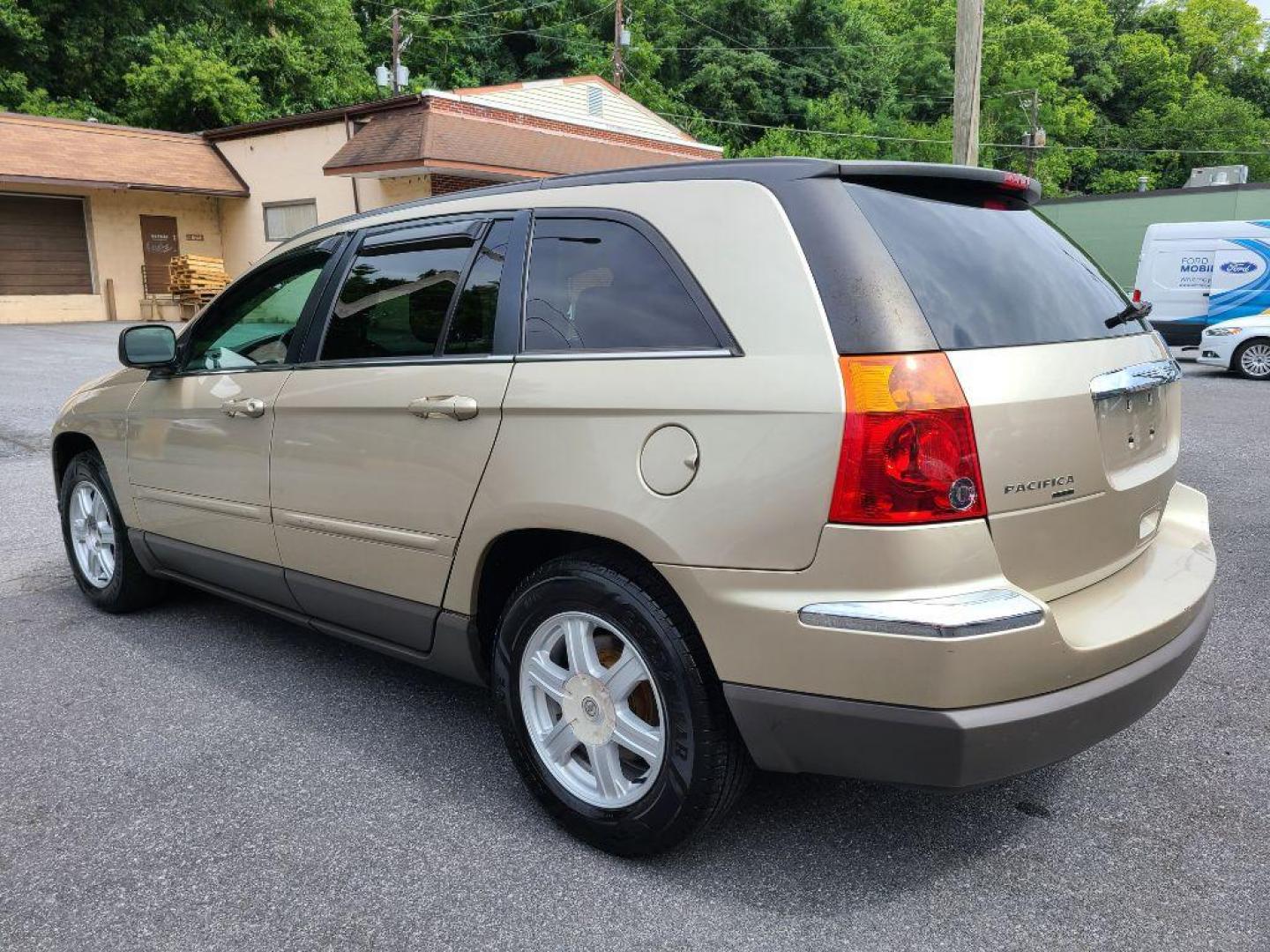 2006 GOLD CHRYSLER PACIFICA TOURING (2A4GM68436R) with an 3.5L engine, Automatic transmission, located at 117 North Cameron Street, Harrisburg, PA, 17101, (717) 963-8962, 40.266762, -76.875259 - WE FINANCE!!! Good Credit/ Bad Credit/ No Credit - ALL Trade-Ins Welcomed!!! ***Guaranteed Credit Approval*** APPLY ONLINE or CALL us TODAY ;) Internet Prices and Marketplace Prices are SPECIAL discounted ***CASH DEALS*** Retail Prices are higher. Please call us to discuss your cash and finan - Photo#2