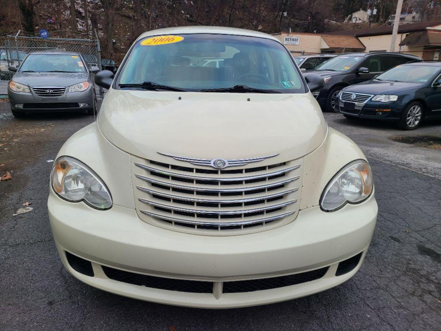 2006 WHITE CHRYSLER PT CRUISER TOURING (3A4FY58B36T) with an 2.4L engine, Automatic transmission, located at 7981 Paxton Street, Harrisburg, PA, 17111, (717) 561-2926, 40.261490, -76.749229 - WE FINANCE!!! Good Credit/ Bad Credit/ No Credit - ALL Trade-Ins Welcomed!!! ***Guaranteed Credit Approval*** APPLY ONLINE or CALL us TODAY ;) Internet Prices and Marketplace Prices are SPECIAL discounted ***CASH DEALS*** Retail Prices are higher. Please call us to discuss your cash and finan - Photo#7