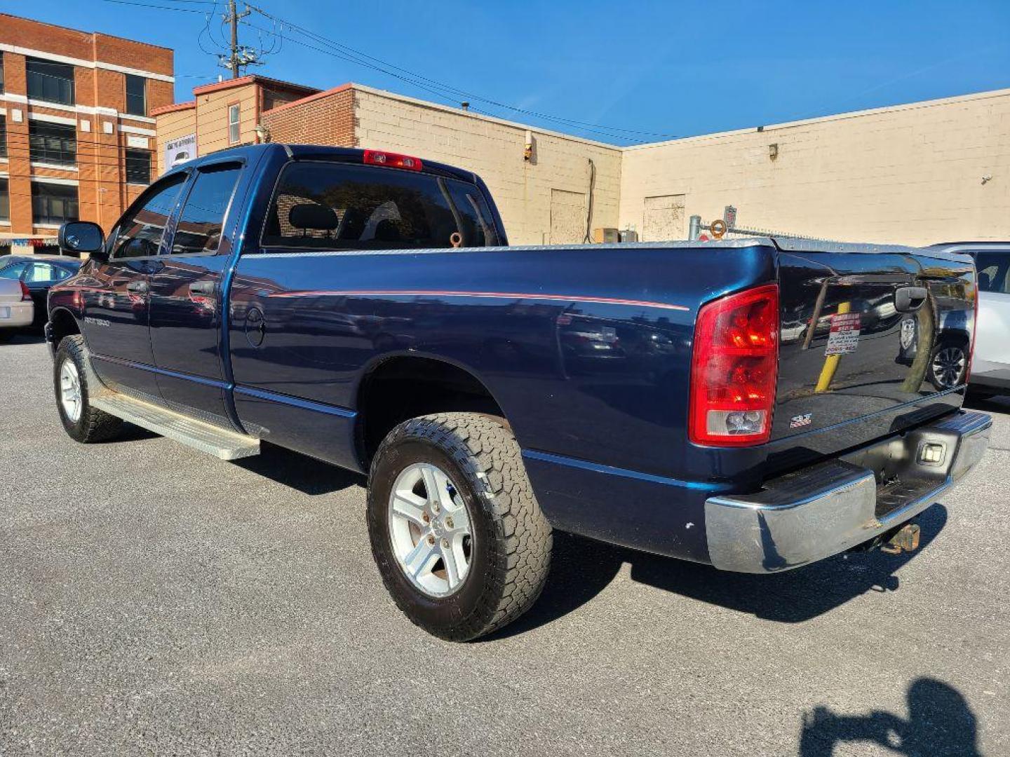 2006 BLUE DODGE RAM 1500 ST (1D7HU18N66J) with an 4.7L engine, Automatic transmission, located at 117 North Cameron Street, Harrisburg, PA, 17101, (717) 963-8962, 40.266762, -76.875259 - WE FINANCE!!! Good Credit/ Bad Credit/ No Credit - ALL Trade-Ins Welcomed!!! ***Guaranteed Credit Approval*** APPLY ONLINE or CALL us TODAY ;) Internet Prices and Marketplace Prices are SPECIAL discounted ***CASH DEALS*** Retail Prices are higher. Please call us to discuss your cash and finan - Photo#2