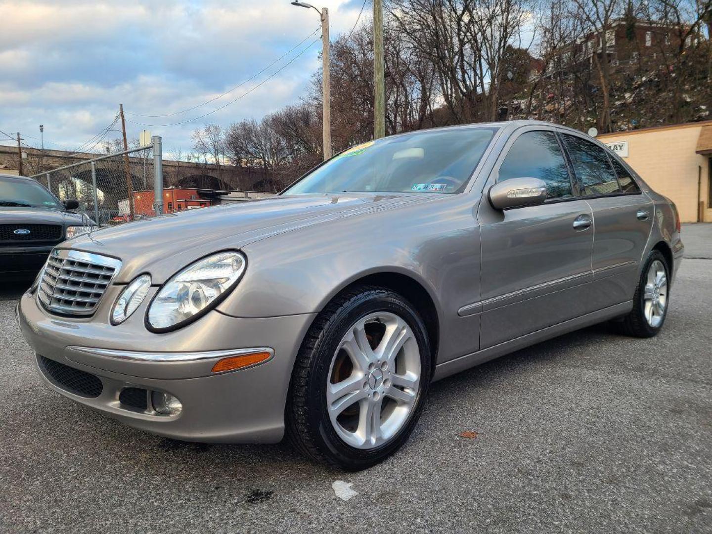 2006 TAN MERCEDES-BENZ E-CLASS E350 (WDBUF56J56A) with an 3.5L engine, Automatic transmission, located at 117 North Cameron Street, Harrisburg, PA, 17101, (717) 963-8962, 40.266762, -76.875259 - WE FINANCE!!! Good Credit/ Bad Credit/ No Credit - ALL Trade-Ins Welcomed!!! ***Guaranteed Credit Approval*** APPLY ONLINE or CALL us TODAY ;) Internet Prices and Marketplace Prices are SPECIAL discounted ***CASH DEALS*** Retail Prices are higher. Please call us to discuss your cash and finan - Photo#0