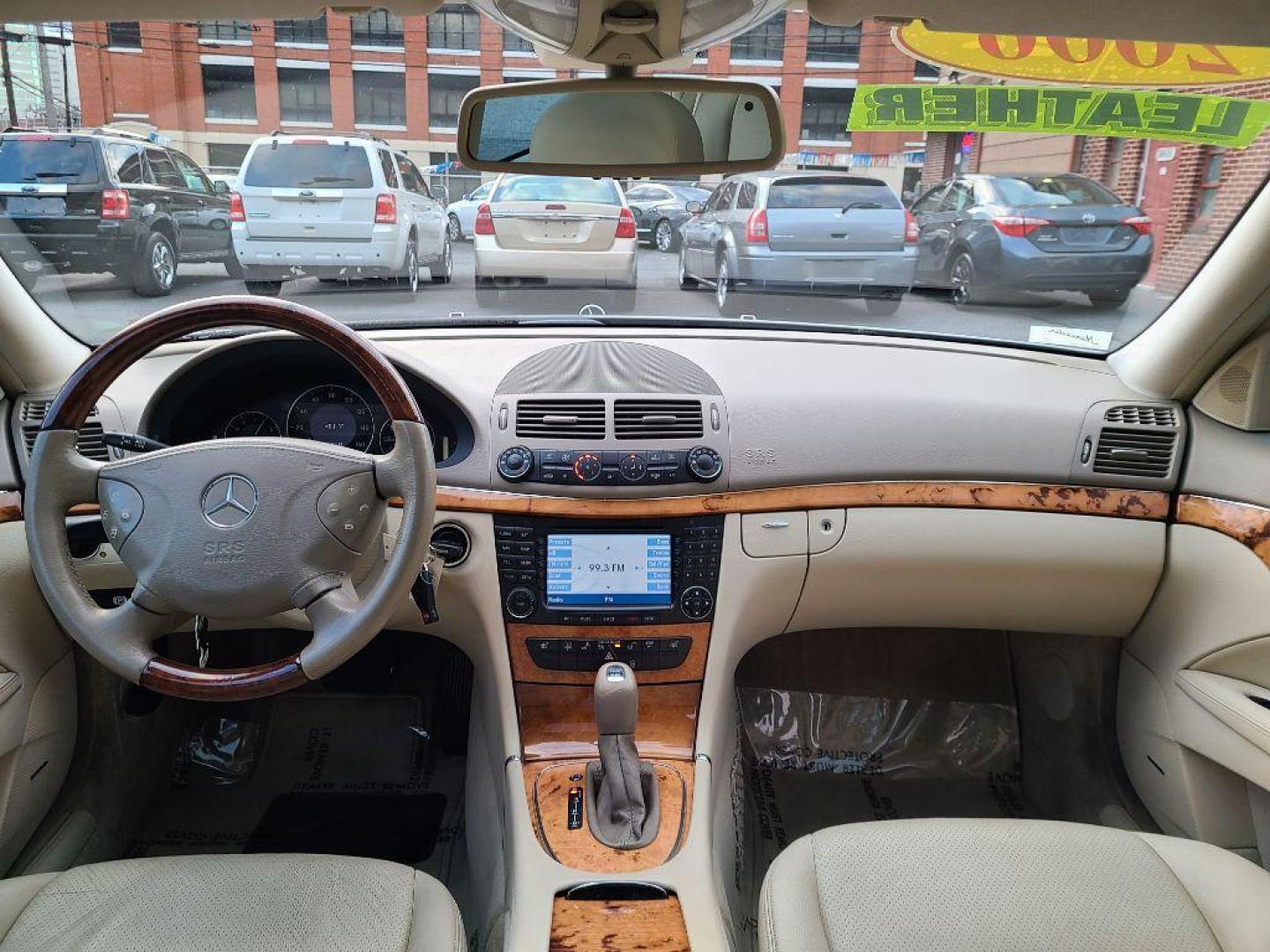 2006 TAN MERCEDES-BENZ E-CLASS E350 (WDBUF56J56A) with an 3.5L engine, Automatic transmission, located at 117 North Cameron Street, Harrisburg, PA, 17101, (717) 963-8962, 40.266762, -76.875259 - WE FINANCE!!! Good Credit/ Bad Credit/ No Credit - ALL Trade-Ins Welcomed!!! ***Guaranteed Credit Approval*** APPLY ONLINE or CALL us TODAY ;) Internet Prices and Marketplace Prices are SPECIAL discounted ***CASH DEALS*** Retail Prices are higher. Please call us to discuss your cash and finan - Photo#9