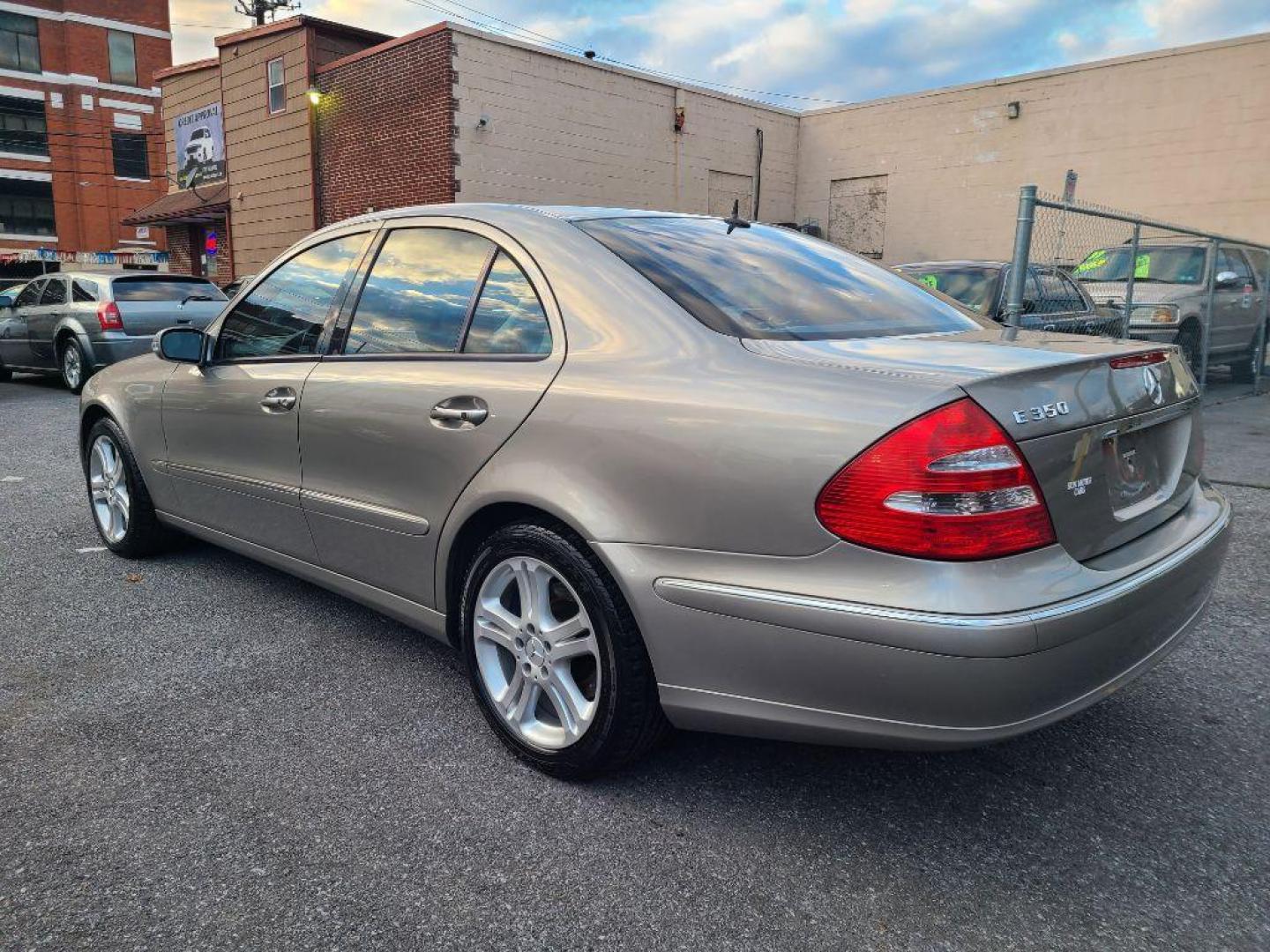 2006 TAN MERCEDES-BENZ E-CLASS E350 (WDBUF56J56A) with an 3.5L engine, Automatic transmission, located at 117 North Cameron Street, Harrisburg, PA, 17101, (717) 963-8962, 40.266762, -76.875259 - WE FINANCE!!! Good Credit/ Bad Credit/ No Credit - ALL Trade-Ins Welcomed!!! ***Guaranteed Credit Approval*** APPLY ONLINE or CALL us TODAY ;) Internet Prices and Marketplace Prices are SPECIAL discounted ***CASH DEALS*** Retail Prices are higher. Please call us to discuss your cash and finan - Photo#2