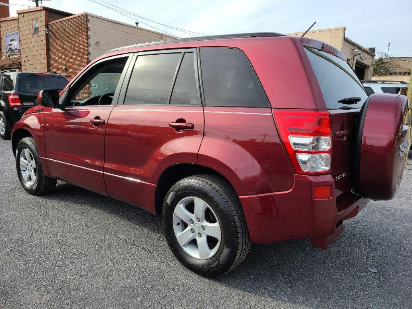 2006 BURGUN SUZUKI GRAND VITARA XSPORT (JS3TD944364) with an 2.7L engine, Automatic transmission, located at 7981 Paxton Street, Harrisburg, PA, 17111, (717) 561-2926, 40.261490, -76.749229 - WE FINANCE!!! Good Credit/ Bad Credit/ No Credit - ALL Trade-Ins Welcomed!!! ***Guaranteed Credit Approval*** APPLY ONLINE or CALL us TODAY ;) Internet Prices and Marketplace Prices are SPECIAL discounted ***CASH DEALS*** Retail Prices are higher. Please call us to discuss your cash and finan - Photo#2