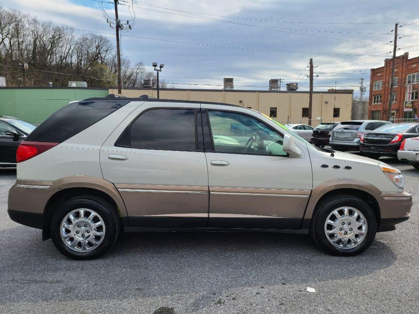 2007 GRAY BUICK RENDEZVOUS CX (3G5DA03L47S) with an 3.5L engine, Automatic transmission, located at 117 North Cameron Street, Harrisburg, PA, 17101, (717) 963-8962, 40.266762, -76.875259 - WE FINANCE!!! Good Credit/ Bad Credit/ No Credit - ALL Trade-Ins Welcomed!!! ***Guaranteed Credit Approval*** APPLY ONLINE or CALL us TODAY ;) Internet Prices and Marketplace Prices are SPECIAL discounted ***CASH DEALS*** Retail Prices are higher. Please call us to discuss your cash and finan - Photo#5