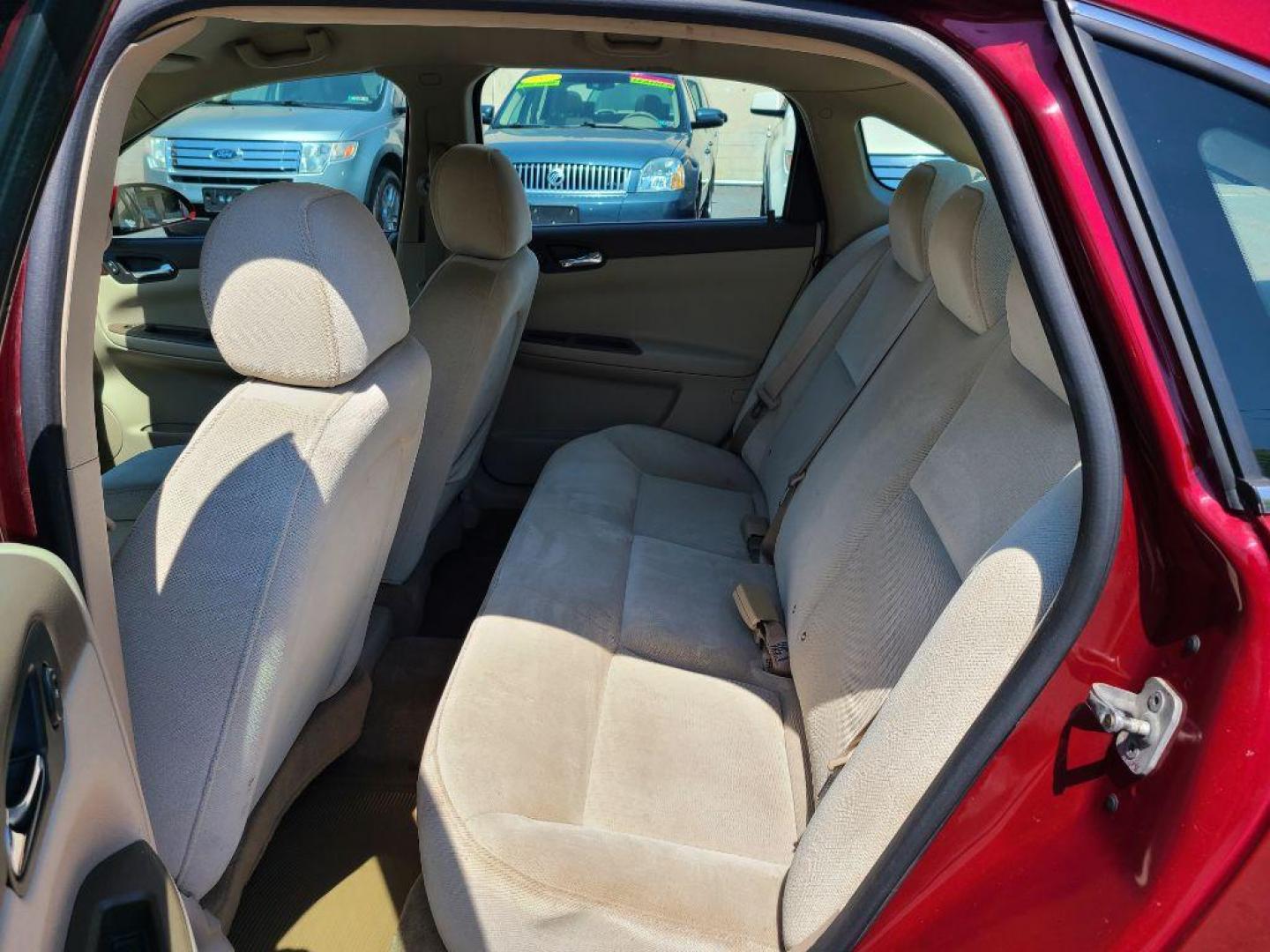 2007 RED CHEVROLET IMPALA LT (2G1WT58K379) with an 3.5L engine, Automatic transmission, located at 117 North Cameron Street, Harrisburg, PA, 17101, (717) 963-8962, 40.266762, -76.875259 - WE FINANCE!!! Good Credit/ Bad Credit/ No Credit - ALL Trade-Ins Welcomed!!! ***Guaranteed Credit Approval*** APPLY ONLINE or CALL us TODAY ;) Internet Prices and Marketplace Prices are SPECIAL discounted ***CASH DEALS*** Retail Prices are higher. Please call us to discuss your cash and finan - Photo#11