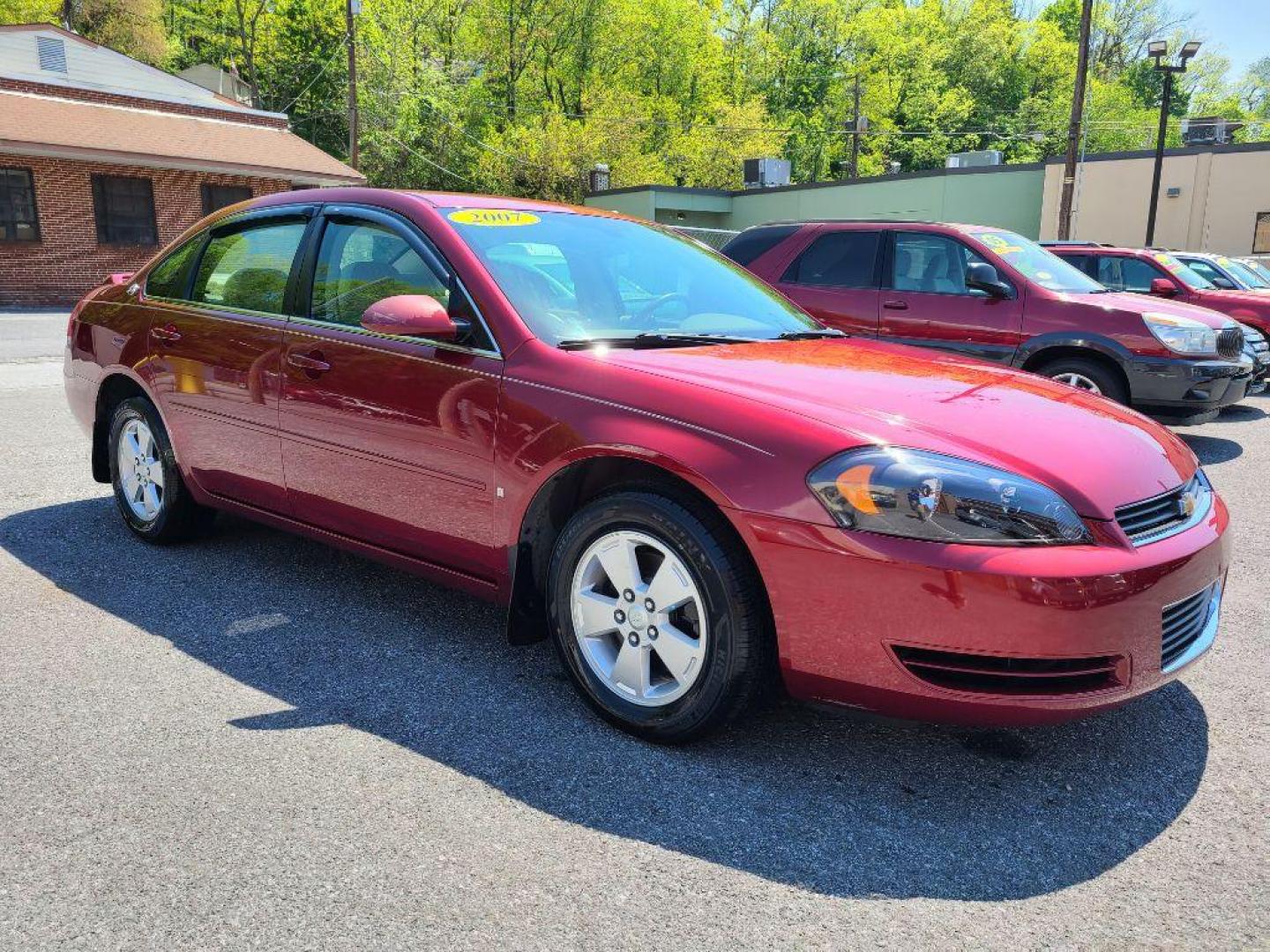 2007 RED CHEVROLET IMPALA LT (2G1WT58K379) with an 3.5L engine, Automatic transmission, located at 117 North Cameron Street, Harrisburg, PA, 17101, (717) 963-8962, 40.266762, -76.875259 - WE FINANCE!!! Good Credit/ Bad Credit/ No Credit - ALL Trade-Ins Welcomed!!! ***Guaranteed Credit Approval*** APPLY ONLINE or CALL us TODAY ;) Internet Prices and Marketplace Prices are SPECIAL discounted ***CASH DEALS*** Retail Prices are higher. Please call us to discuss your cash and finan - Photo#6